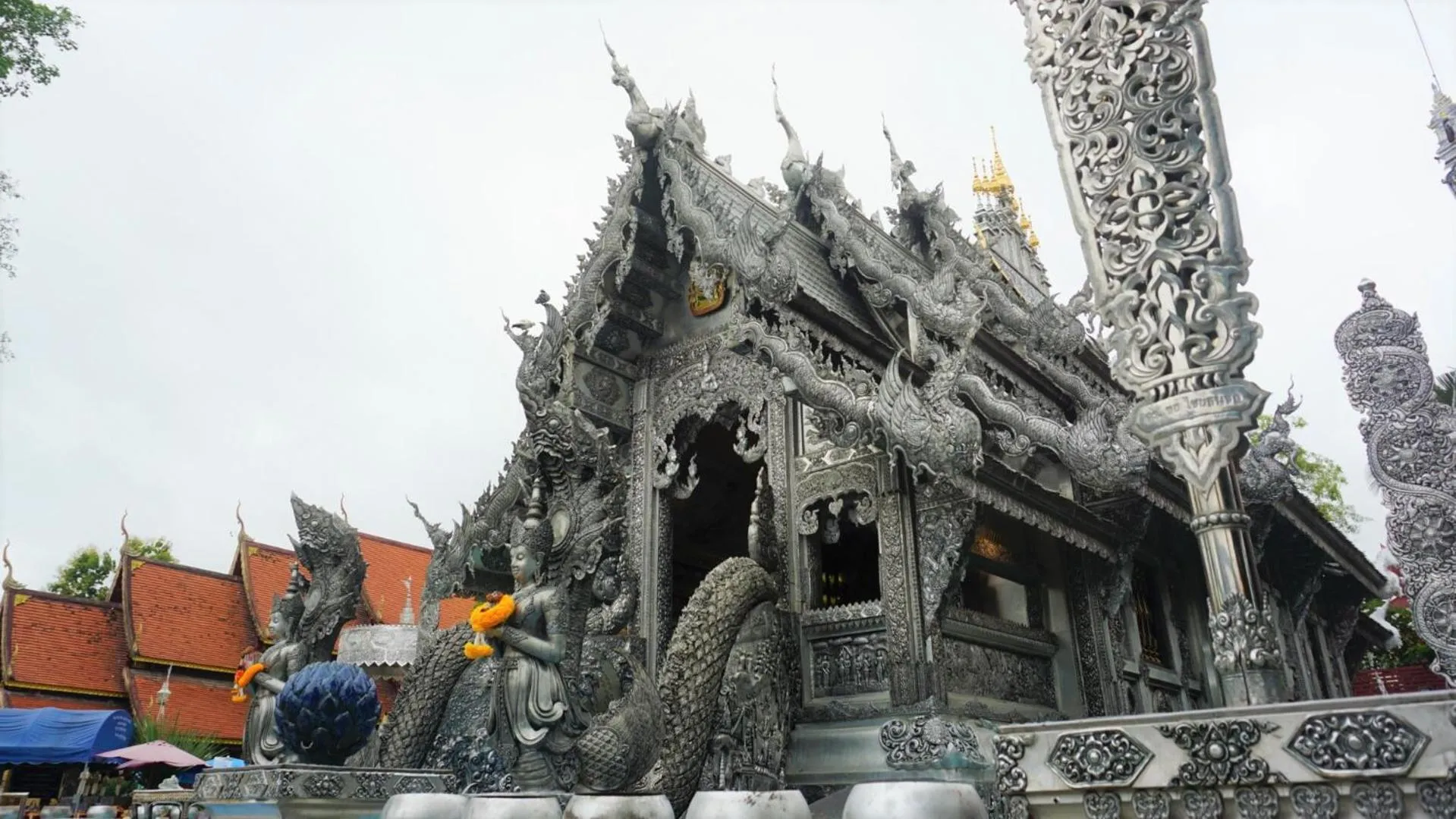 Nearby landmark in iWualai Hotel