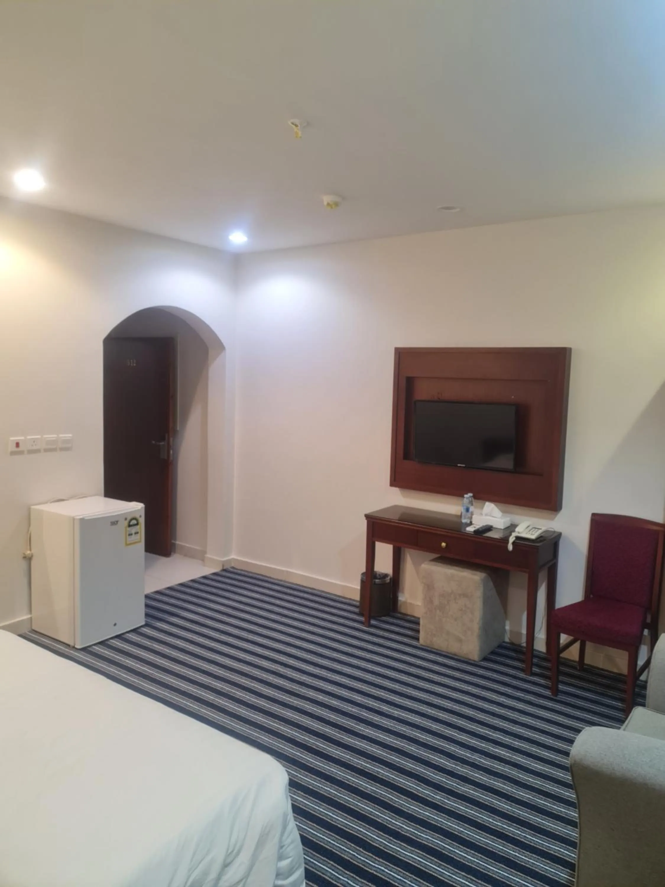 Bed in Makarim Palm Hotel