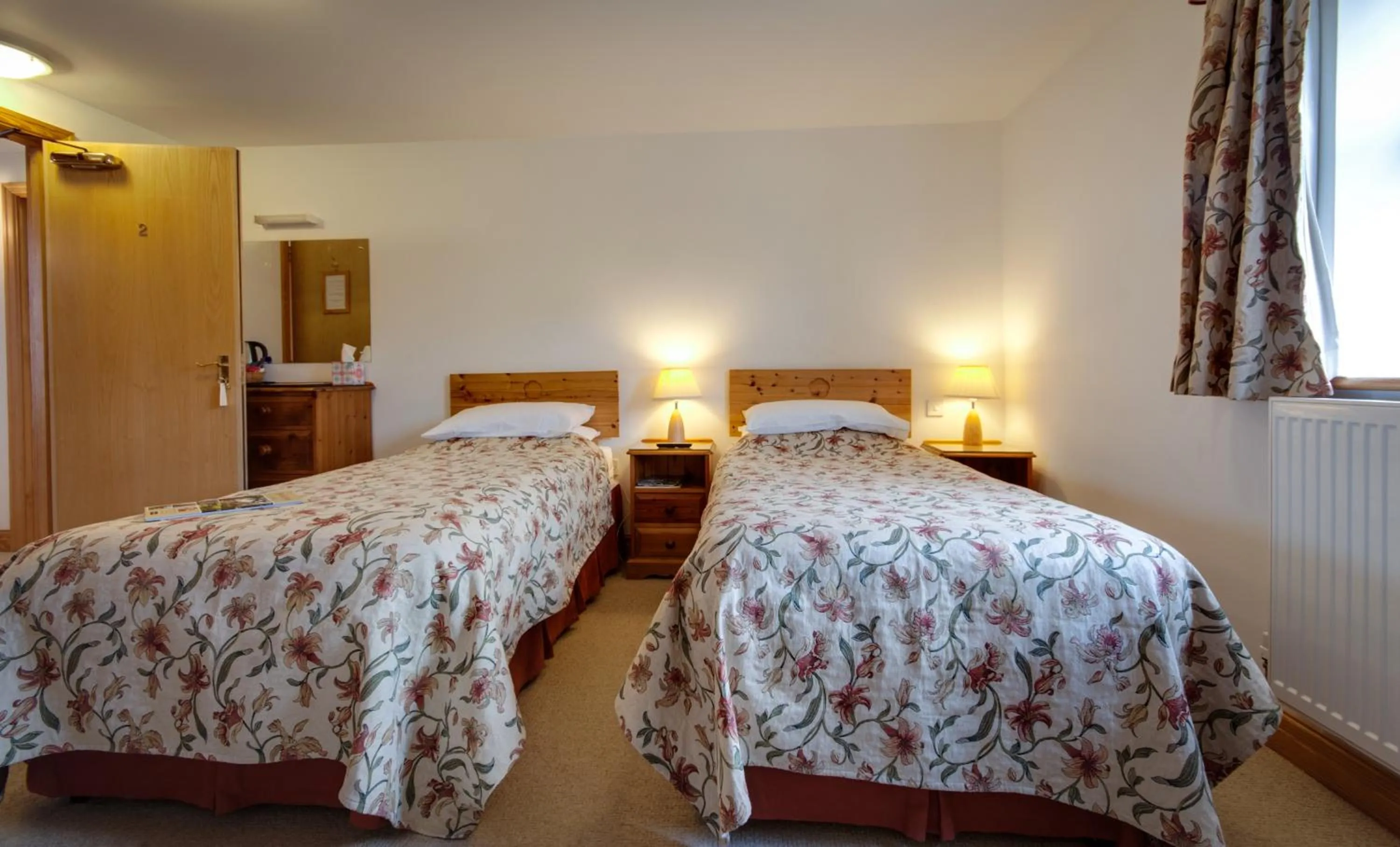 Bedroom, Bed in Parr Hall Farm, Eccleston
