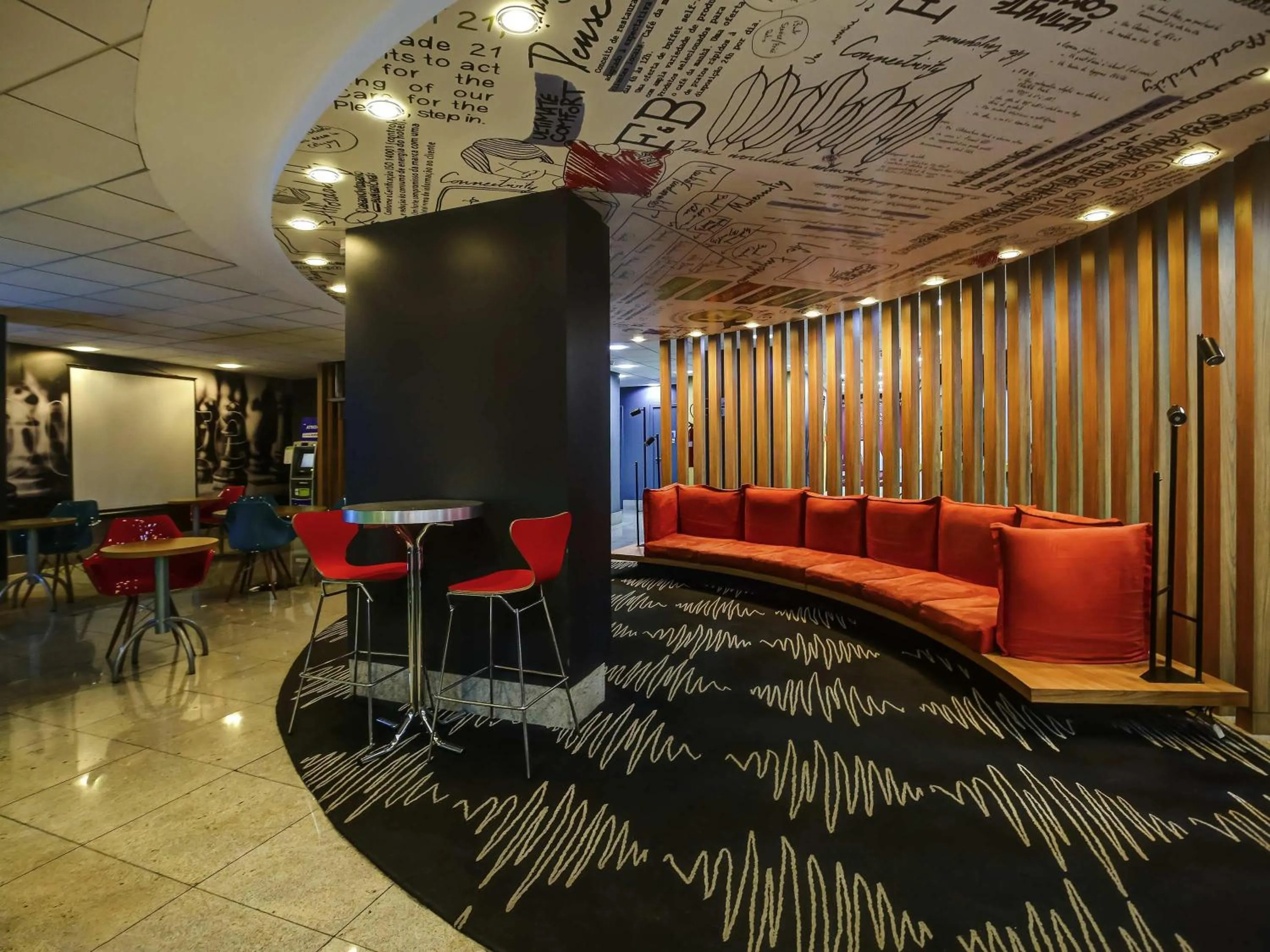 Lounge or bar in ibis Rio de Janeiro Botafogo