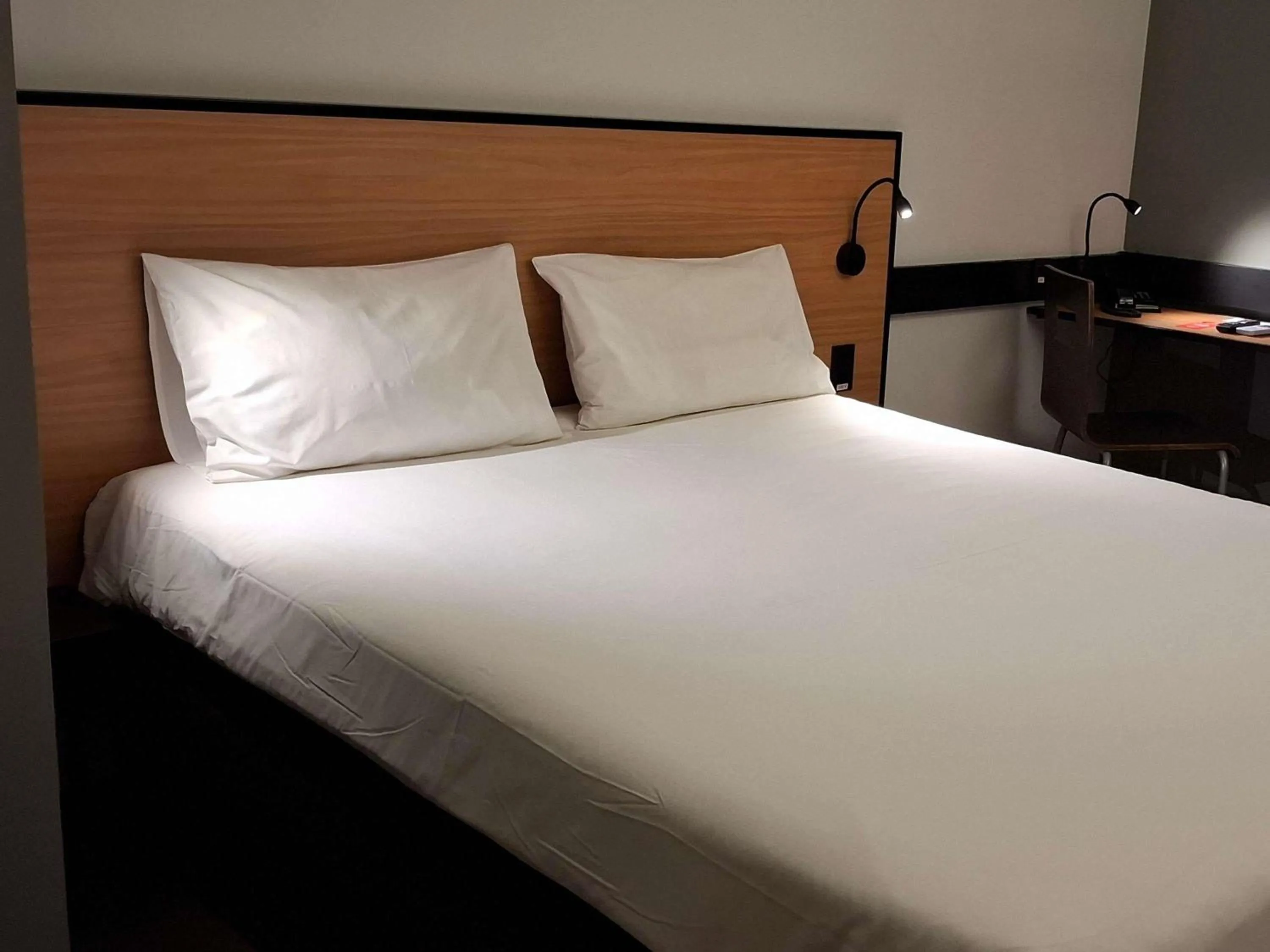 Bedroom, Bed in ibis Rio de Janeiro Botafogo