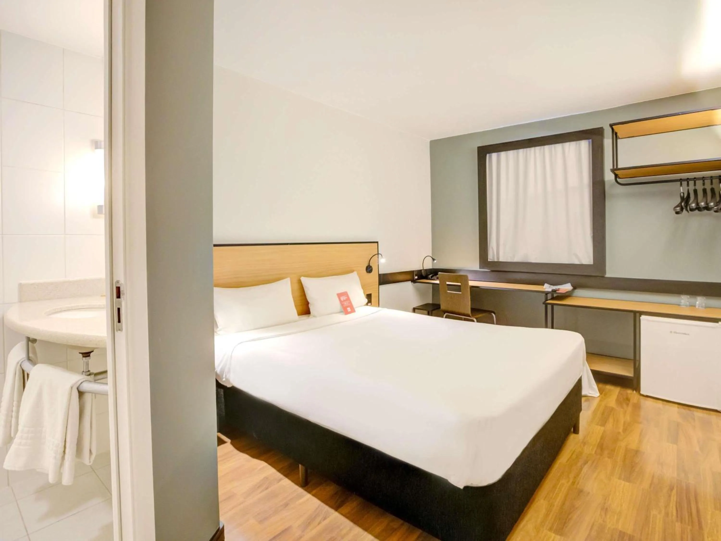 Bedroom, Bed in ibis Rio de Janeiro Botafogo