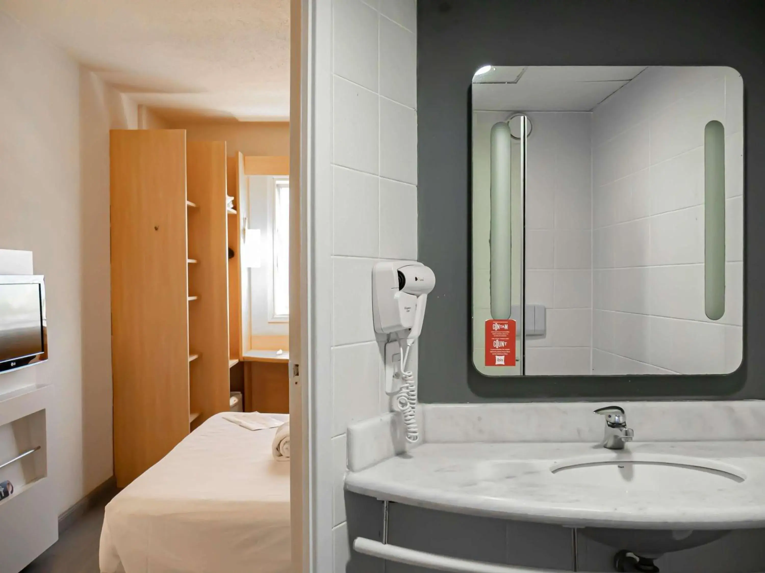 Standard Double Room in ibis Macae Standard Double Room in ibis Macae