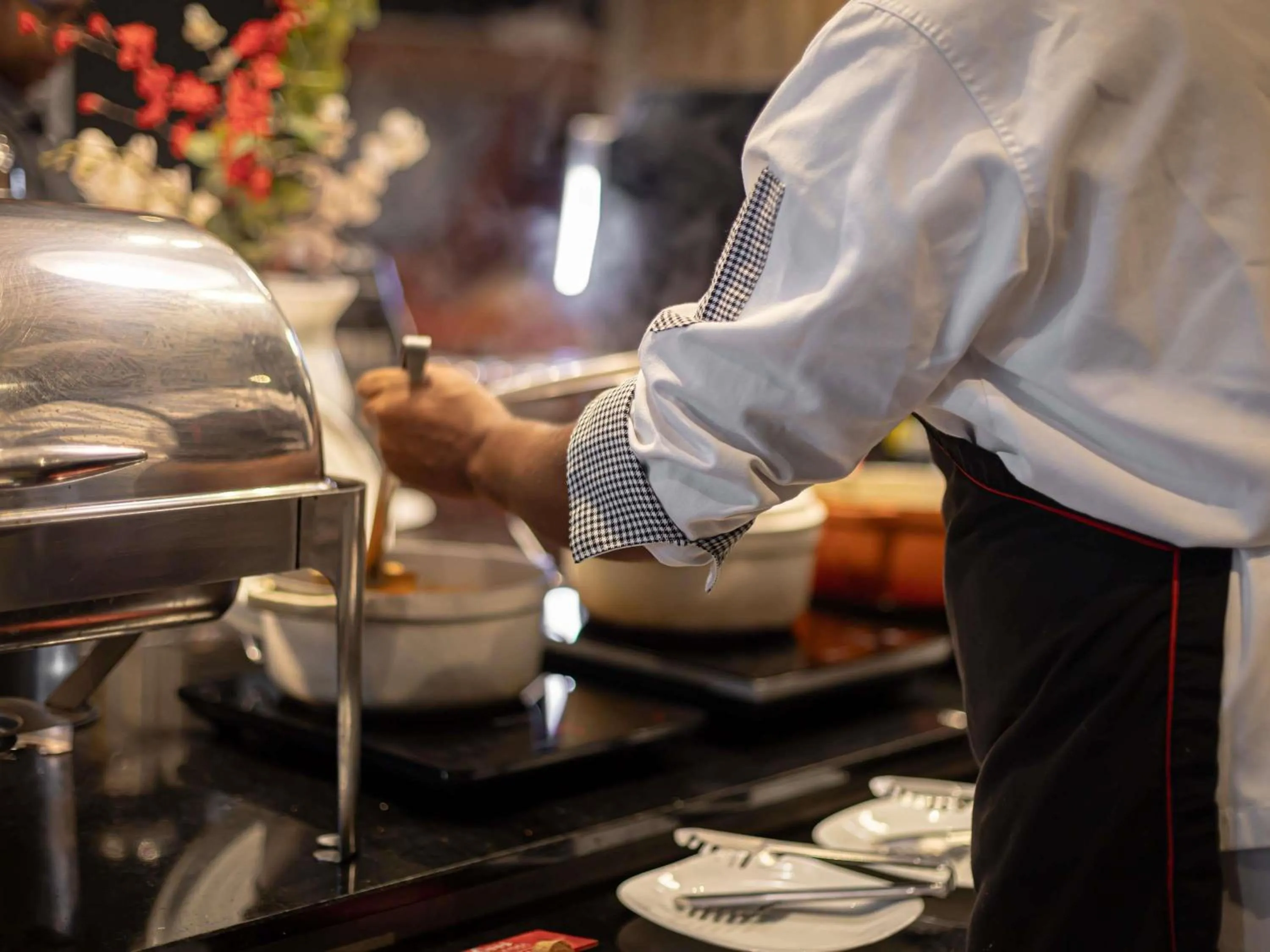 Restaurant/places to eat in ibis Macae