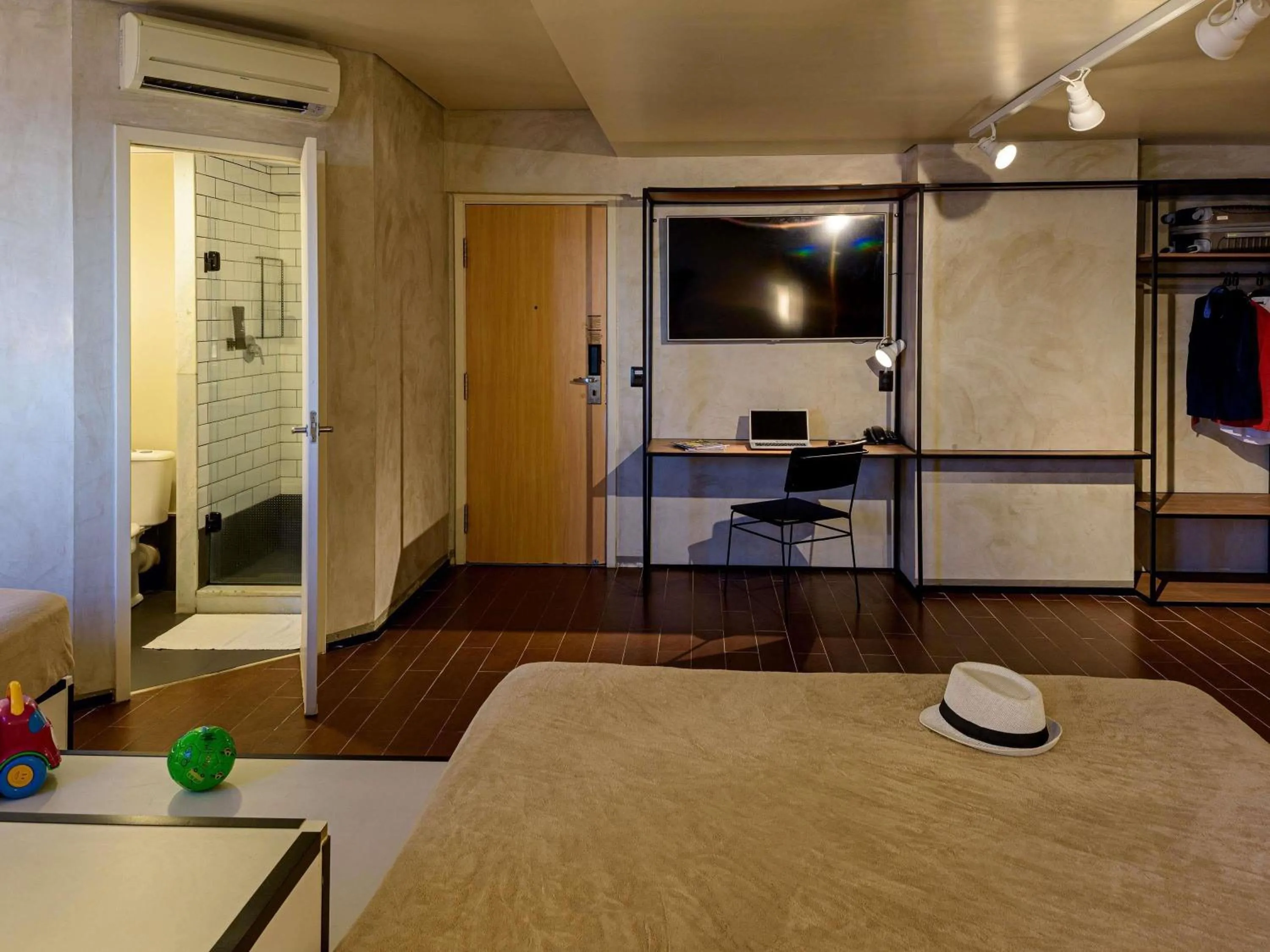 Bedroom, Bed in ibis Sao Luis