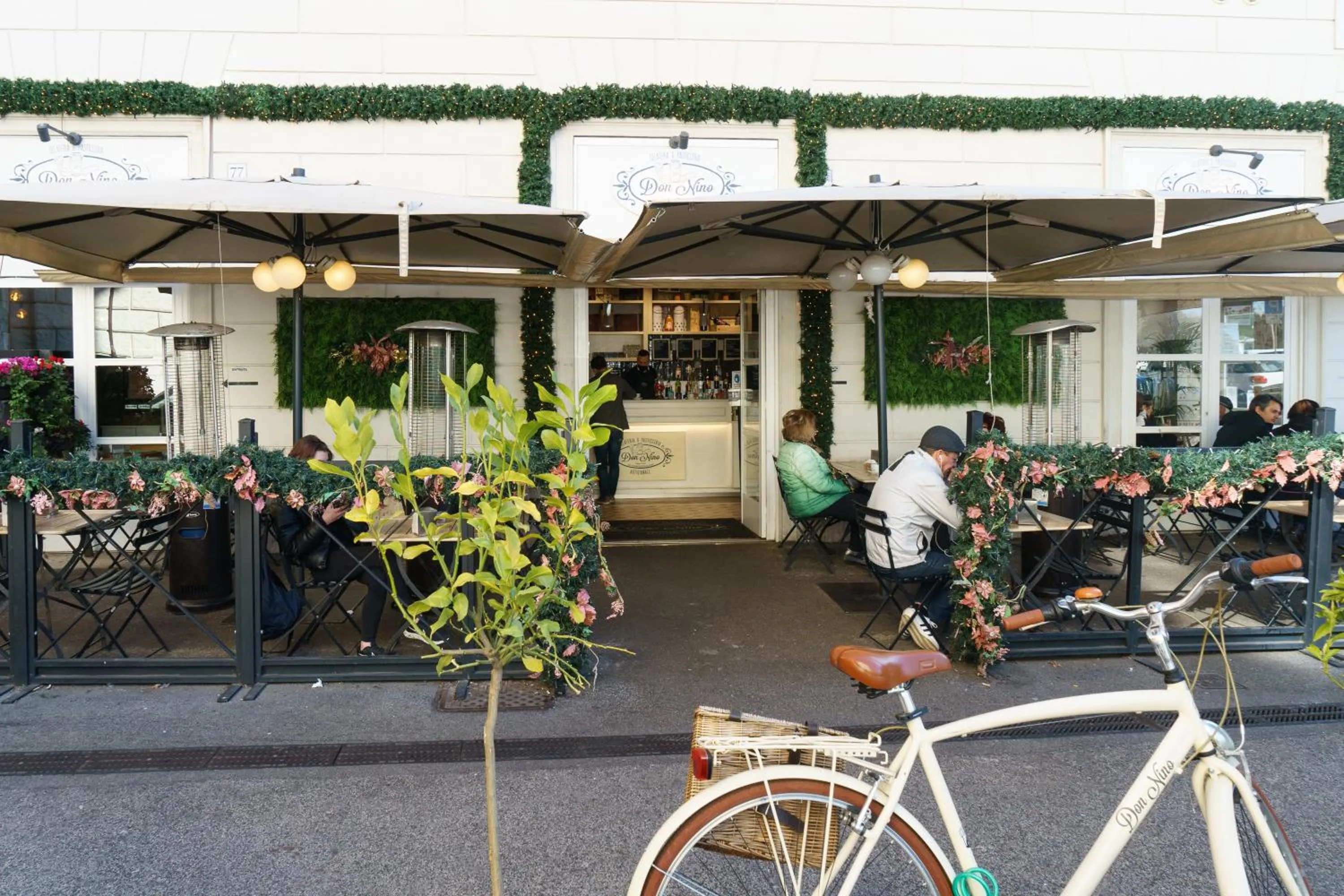 Breakfast in Trinity Luxury Rooms