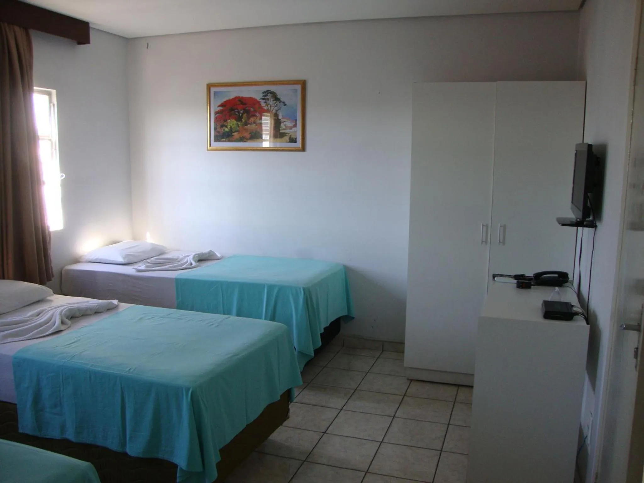 Photo of the whole room, Bed in D'arc Hotel