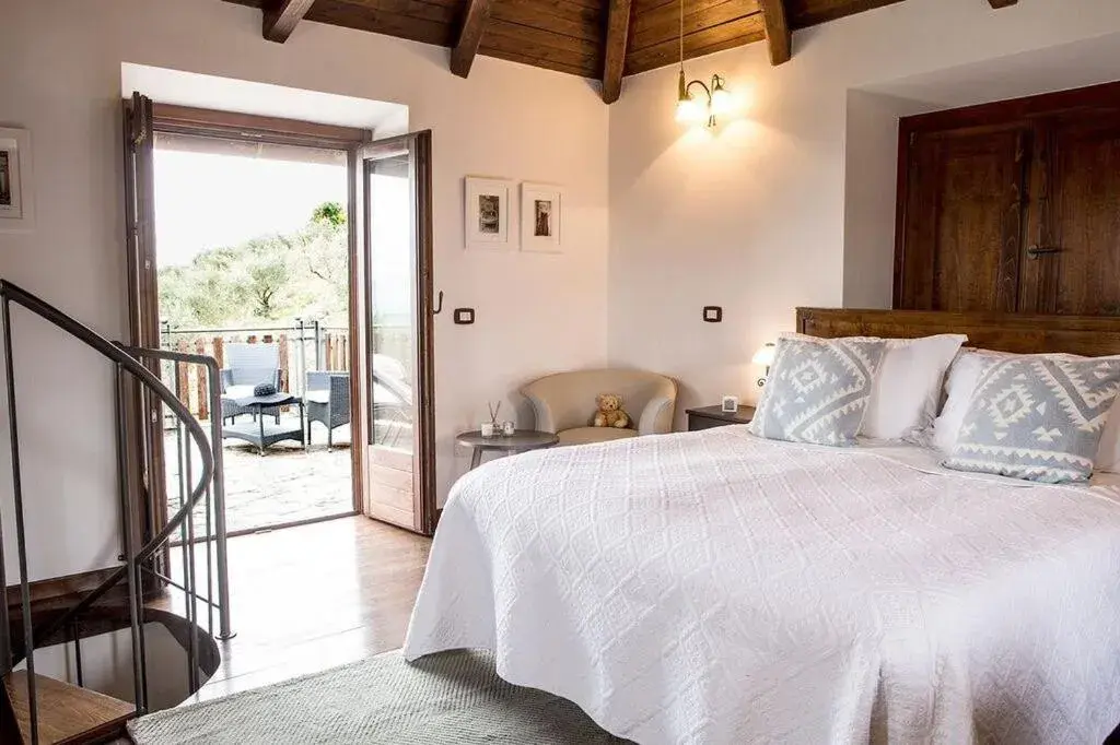 Deluxe King Suite in Casale San Pietro Deluxe King Suite in Casale San Pietro