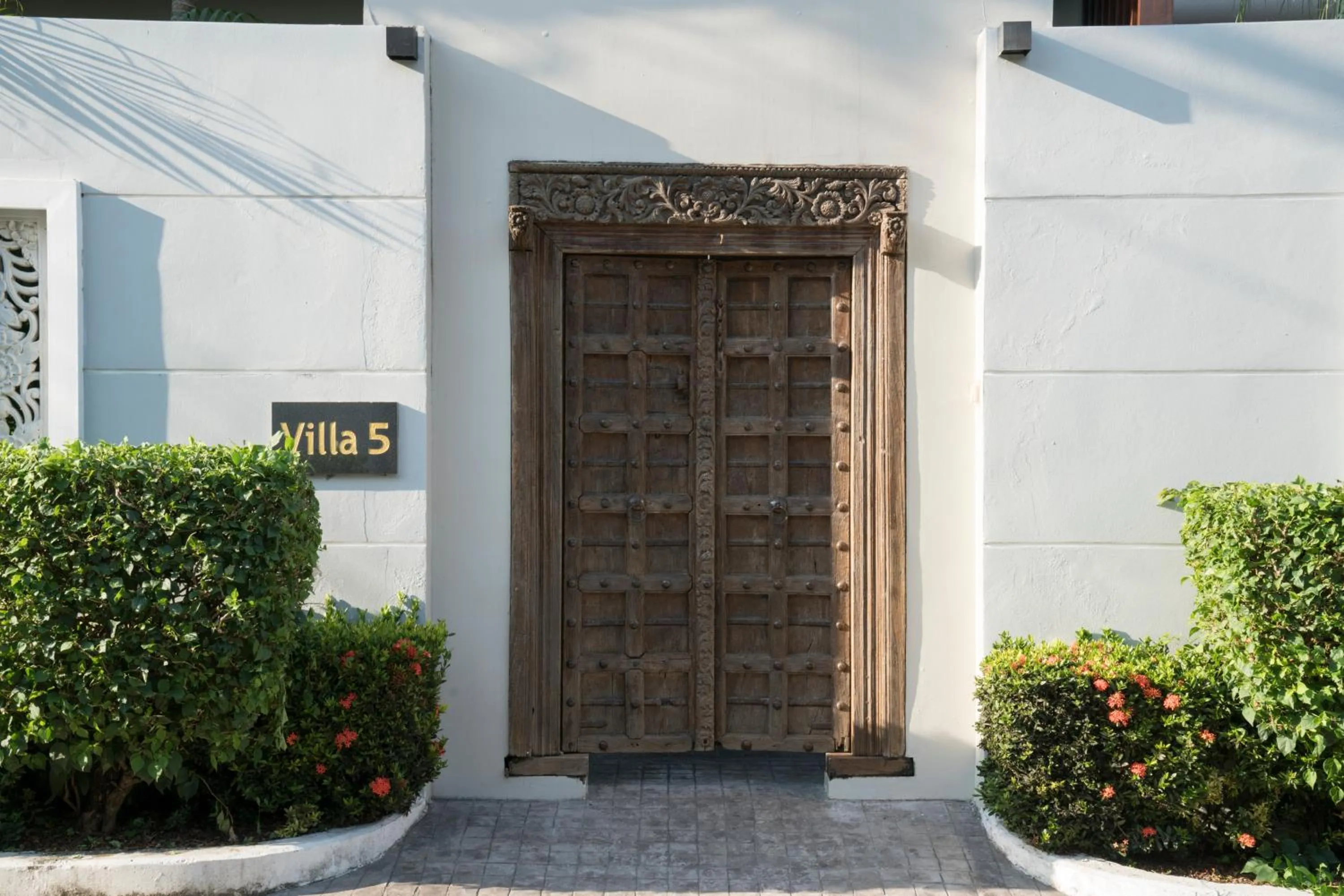 Facade/entrance in Narintara Private Pool Villas - Free Tuk-Tuk Service to the Beach!