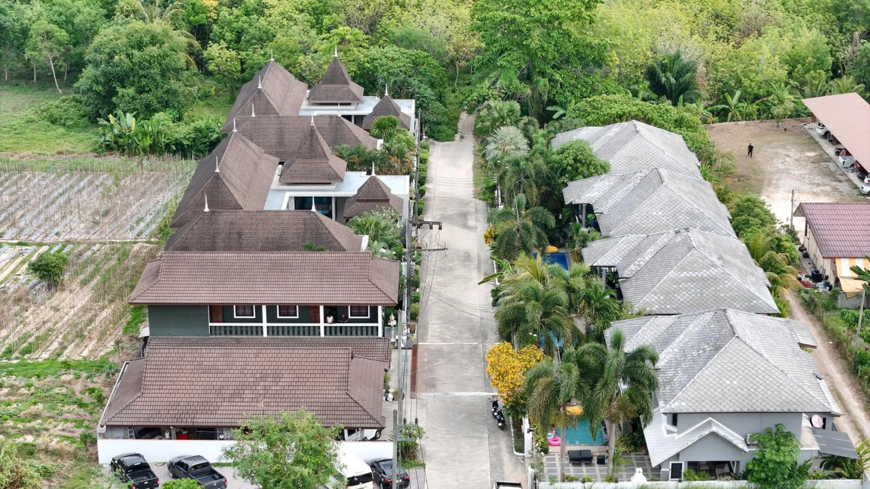 Bird's eye view in Narintara Private Pool Villas - Free Tuk-Tuk Service to the Beach!