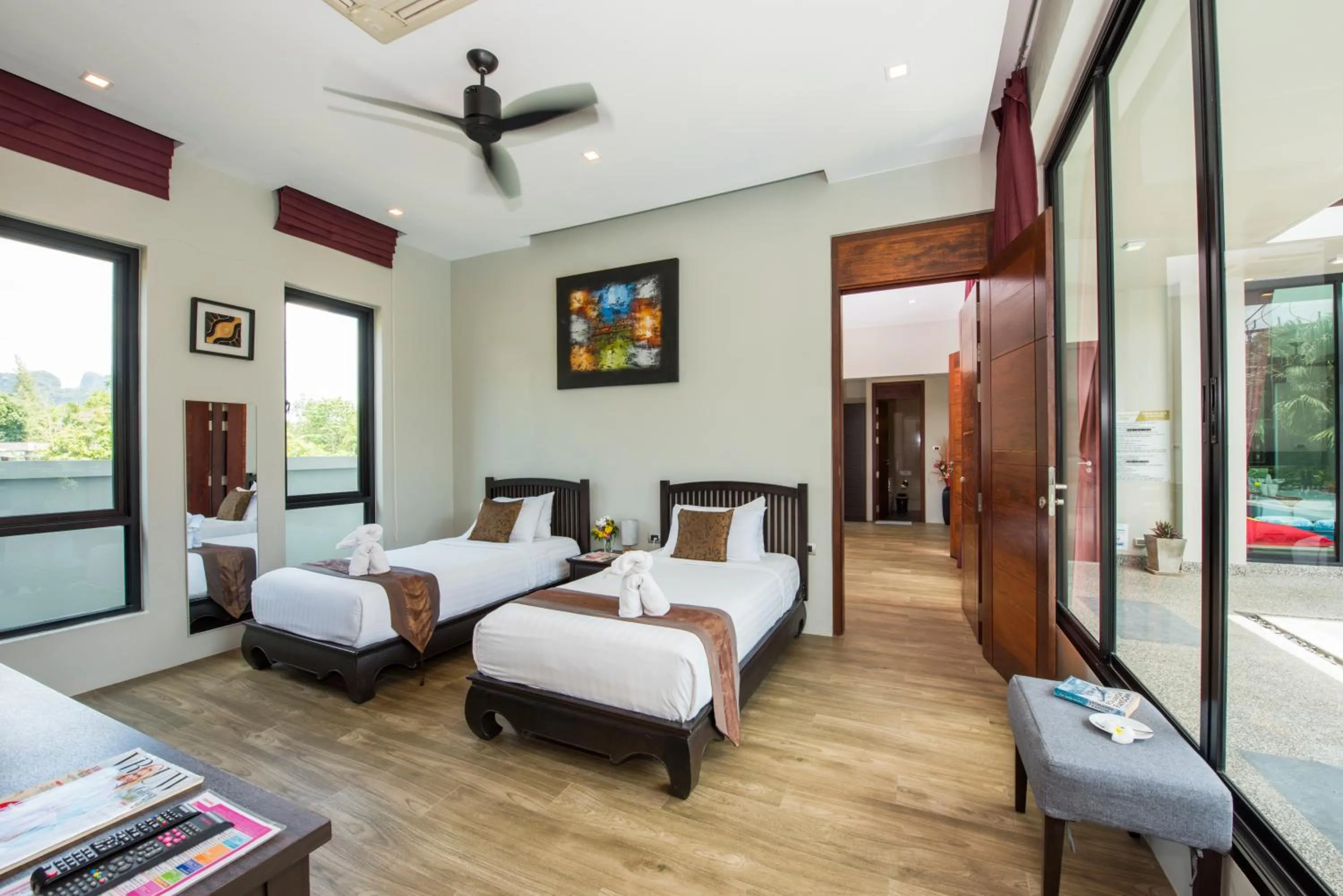 Bed in Narintara Private Pool Villas - Free Tuk-Tuk Service to the Beach!