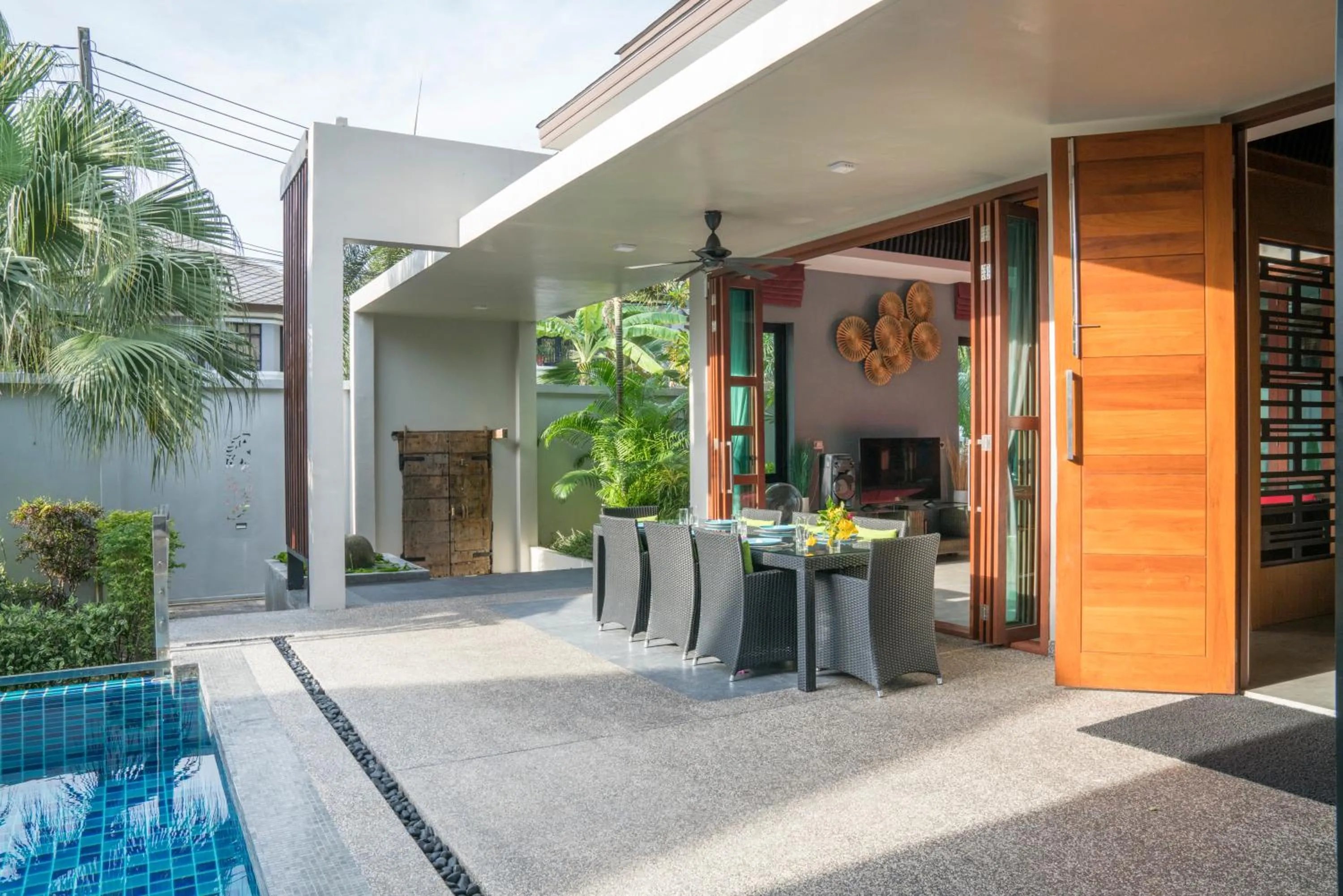 Patio in Narintara Private Pool Villas - Free Tuk-Tuk Service to the Beach!