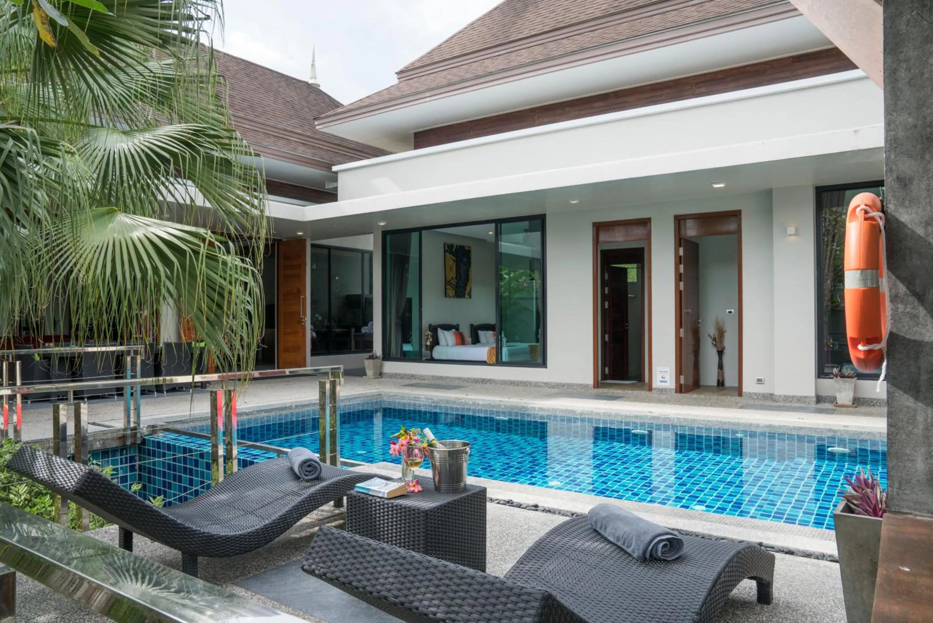 Swimming pool in Narintara Private Pool Villas - Free Tuk-Tuk Service to the Beach!