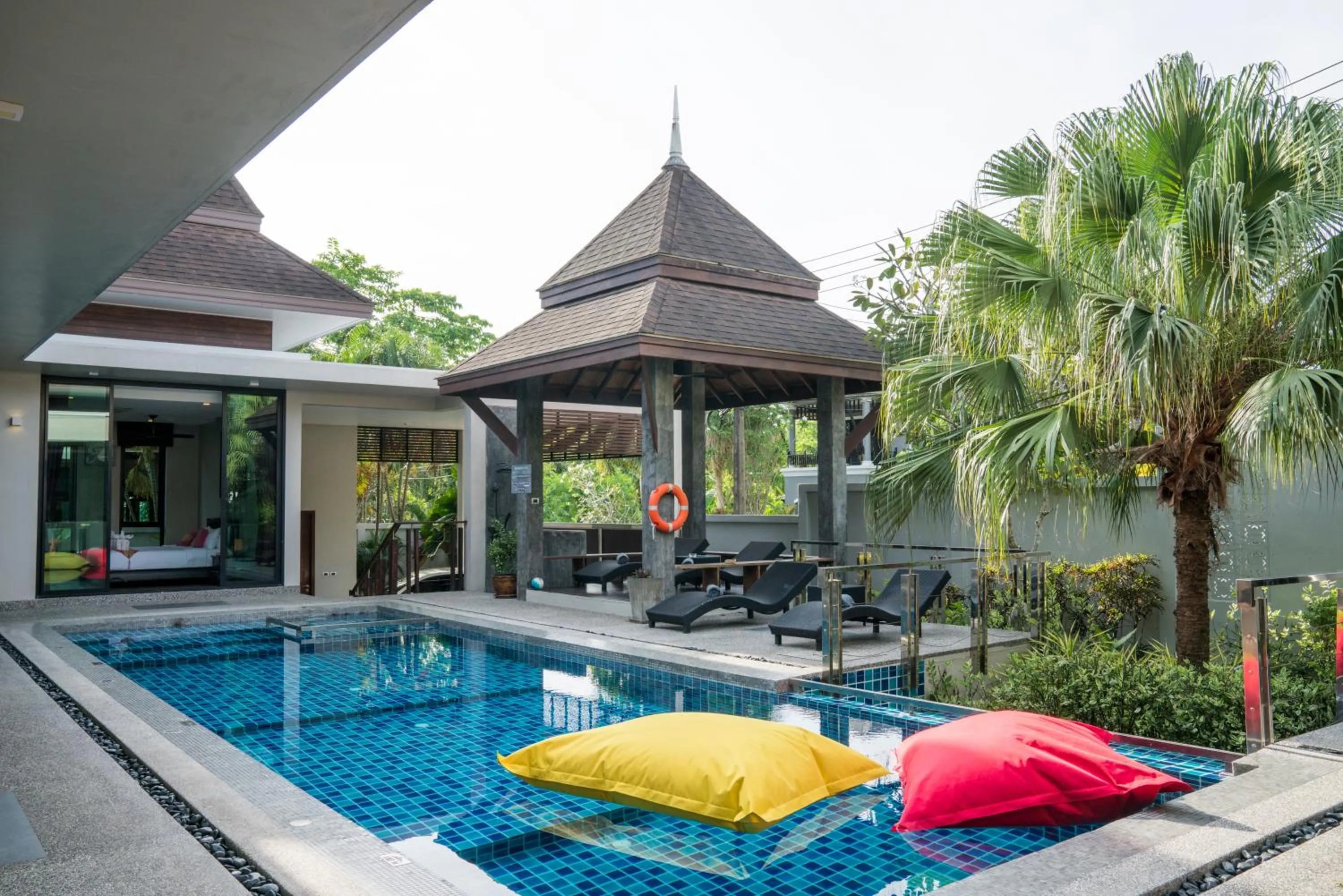 Swimming pool in Narintara Private Pool Villas - Free Tuk-Tuk Service to the Beach!