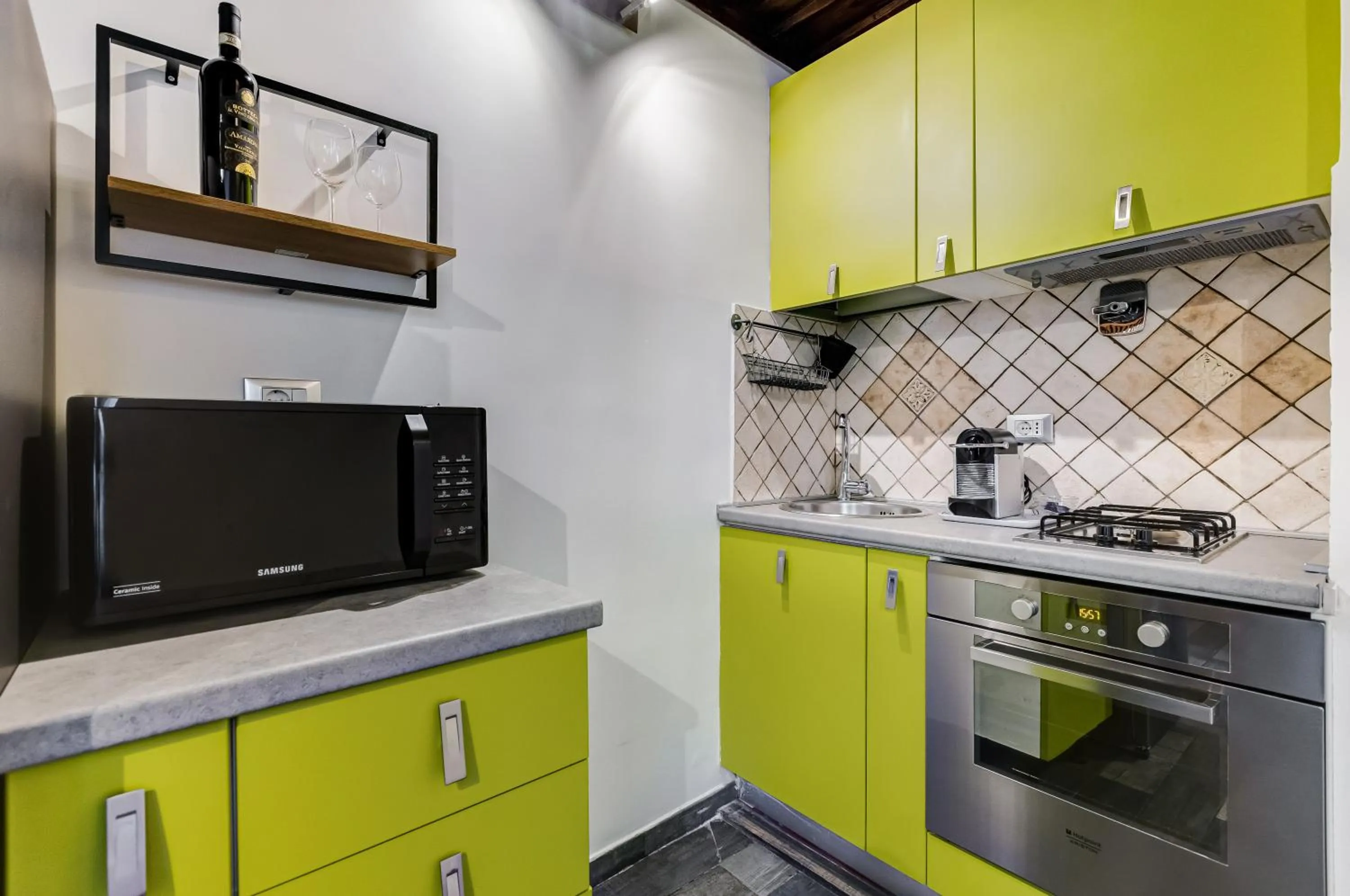 Coffee/tea facilities in Chiavari Apartment