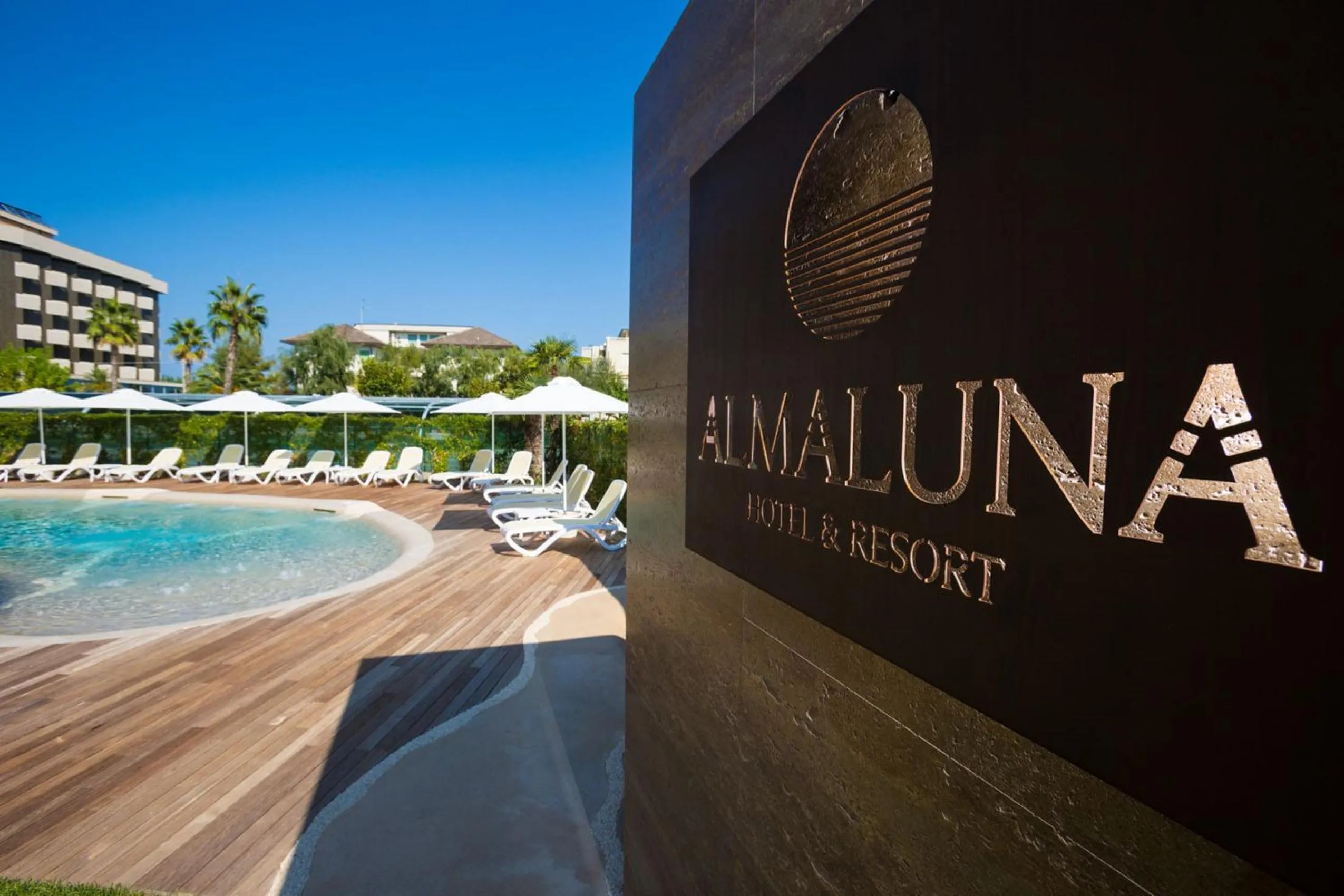 Decorative detail in Almaluna Hotel & Resort