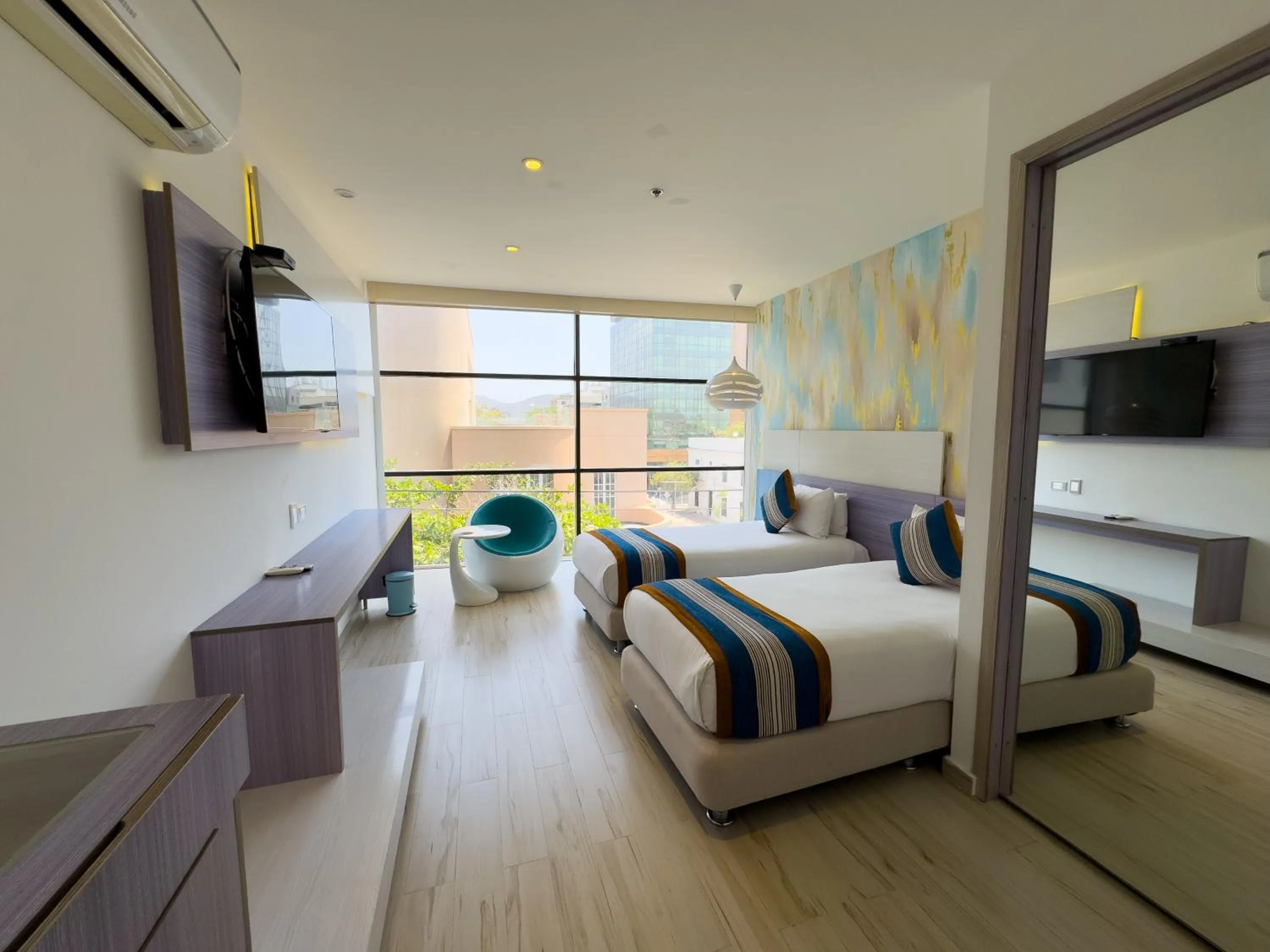 Photo of the whole room, Bed in Hotel Catedral Plaza