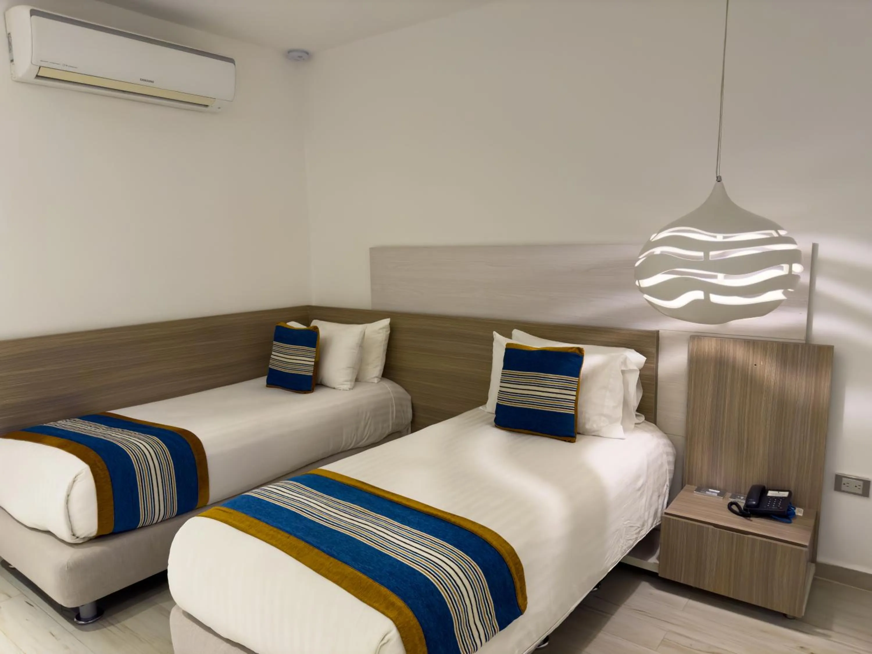 Bedroom, Bed in Hotel Catedral Plaza