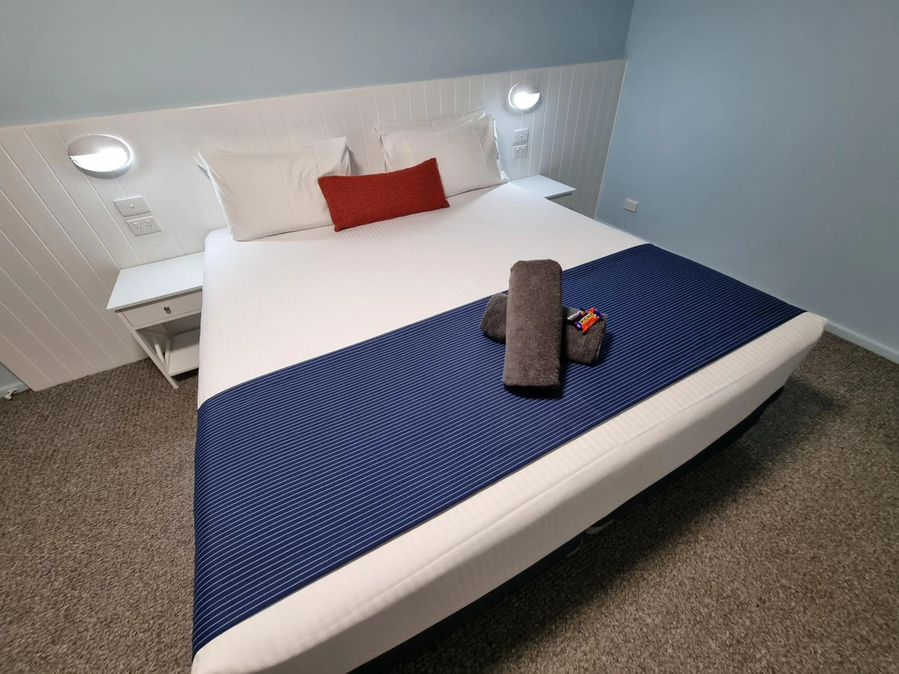 Bed in Koorawatha Homestead Motel