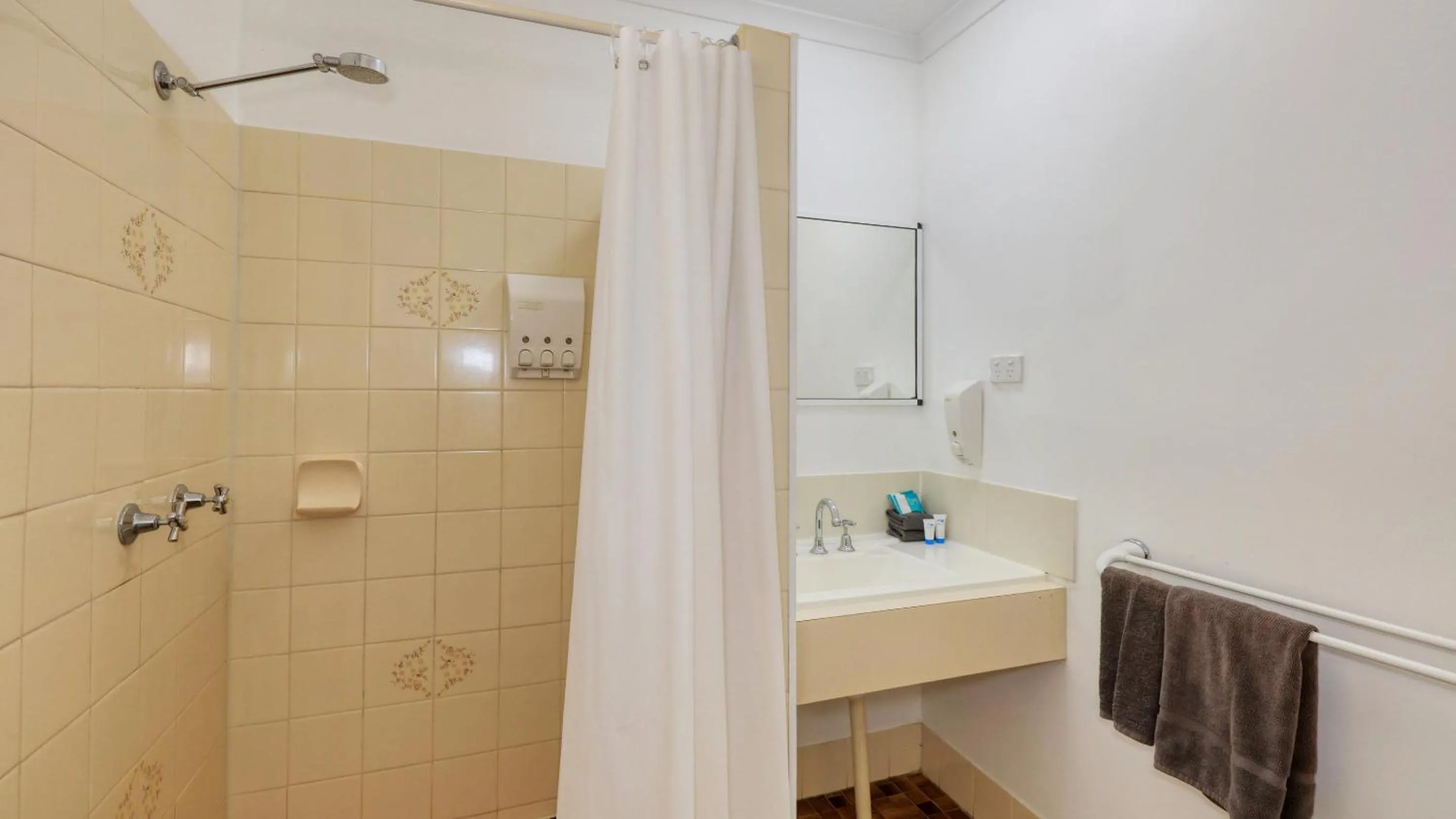 Koorawatha Homestead Motel