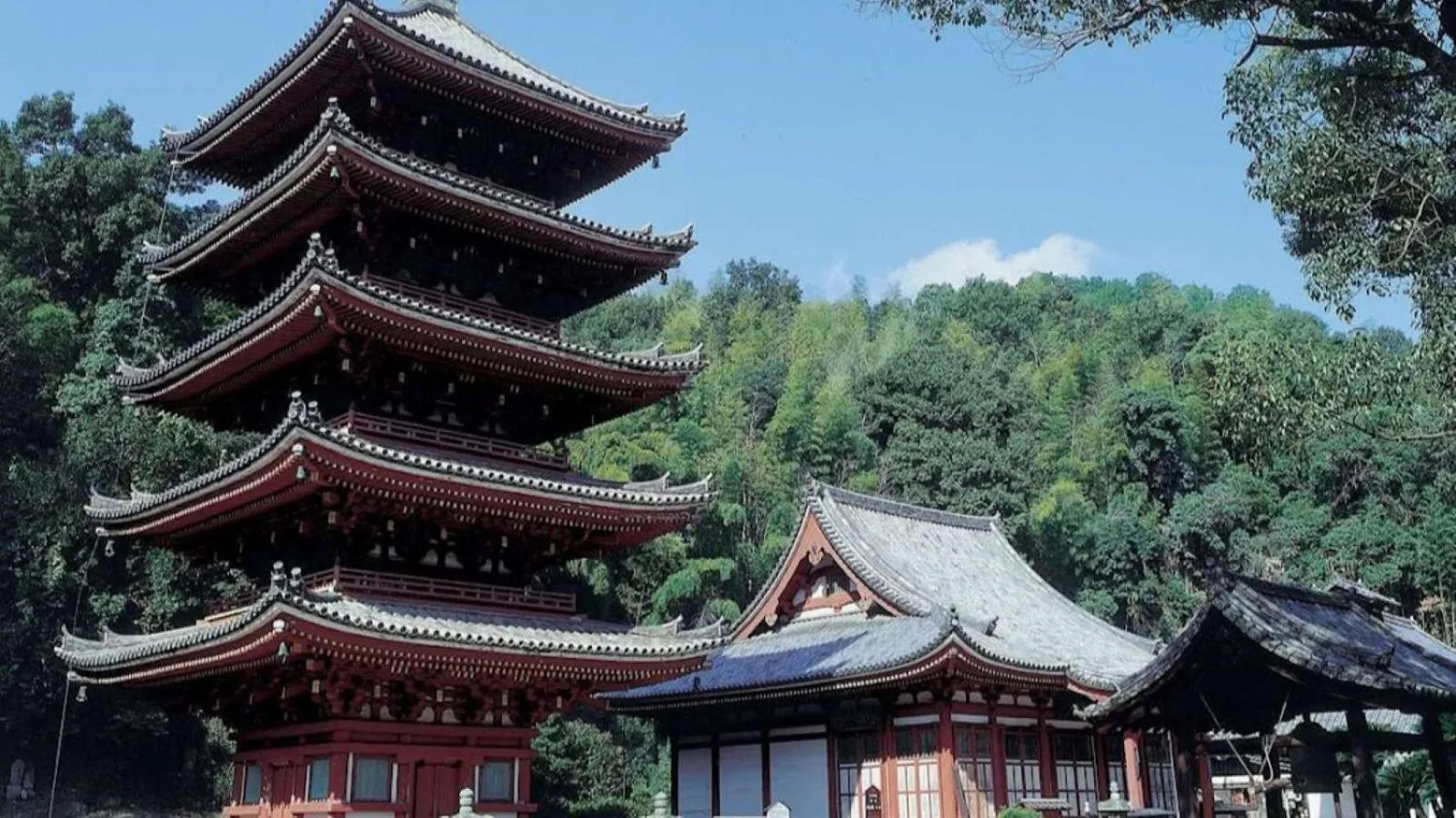 Nearby landmark in Vessel Hotel Fukuyama