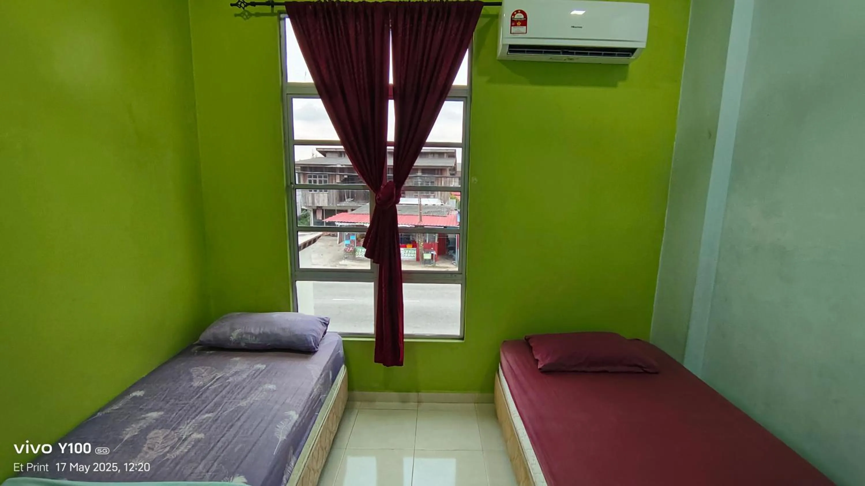 Bed in Villa D'Doa Maju