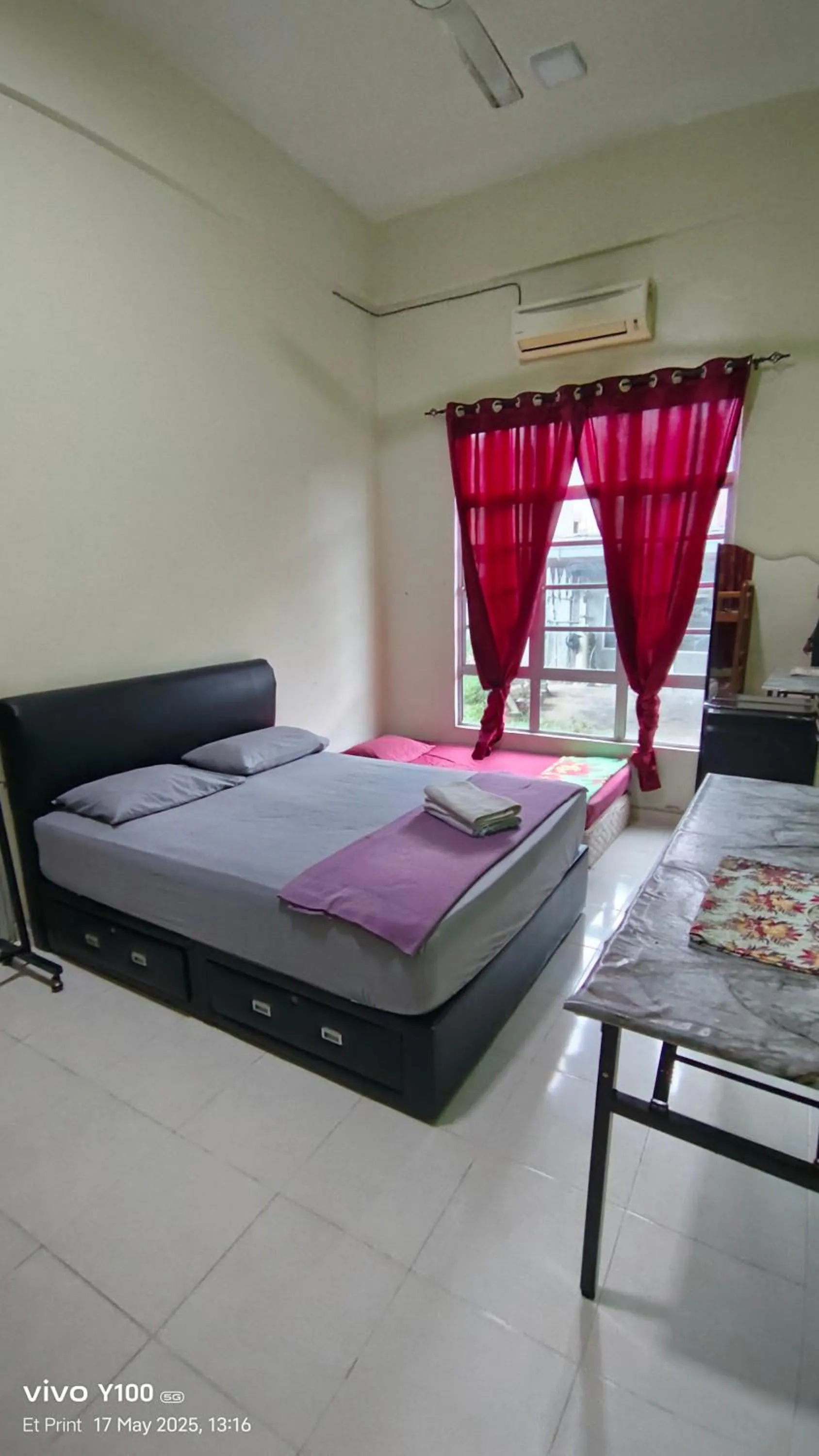 Bed in Villa D'Doa Maju