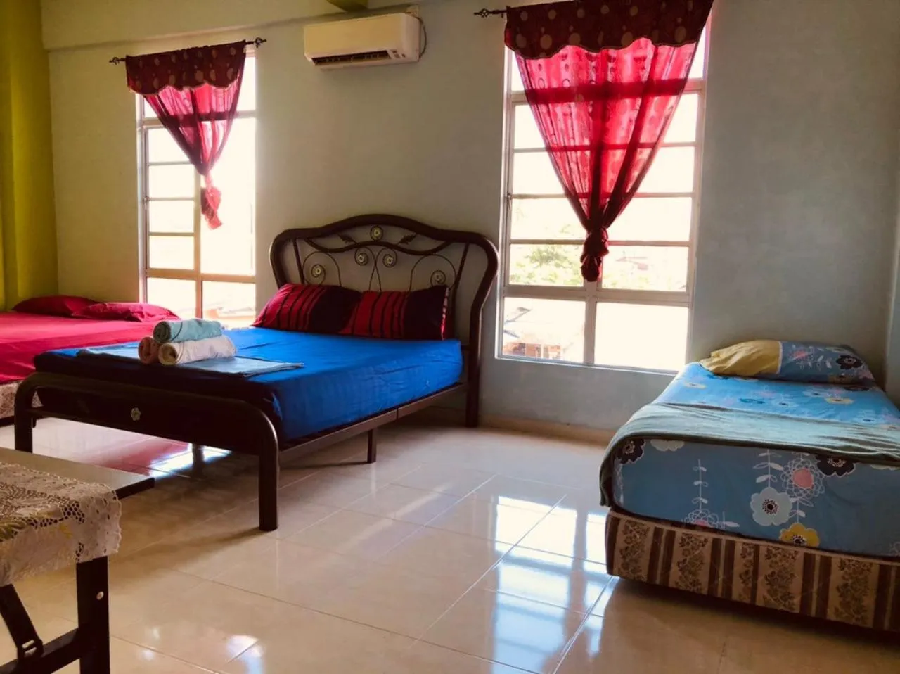 Bed in Villa D'Doa Maju