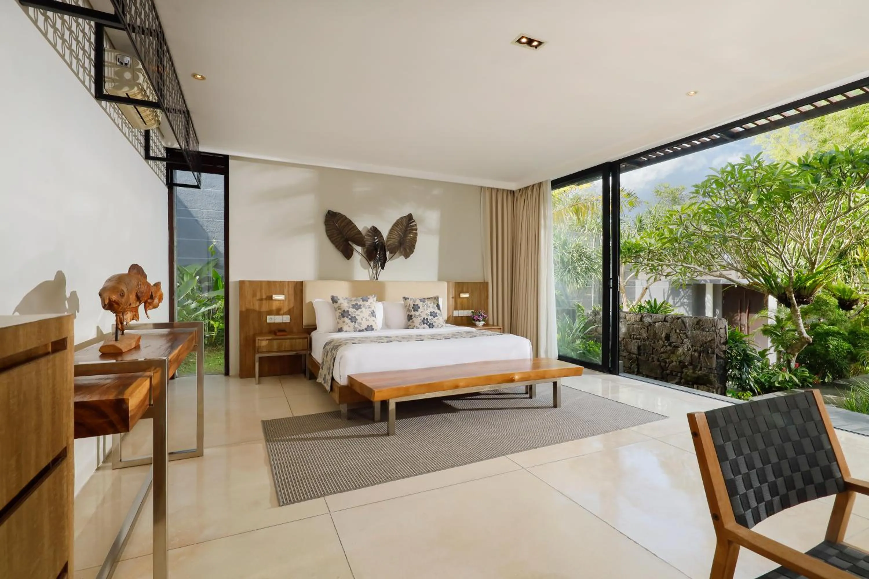 Bed in Vinila Villas by Nakula