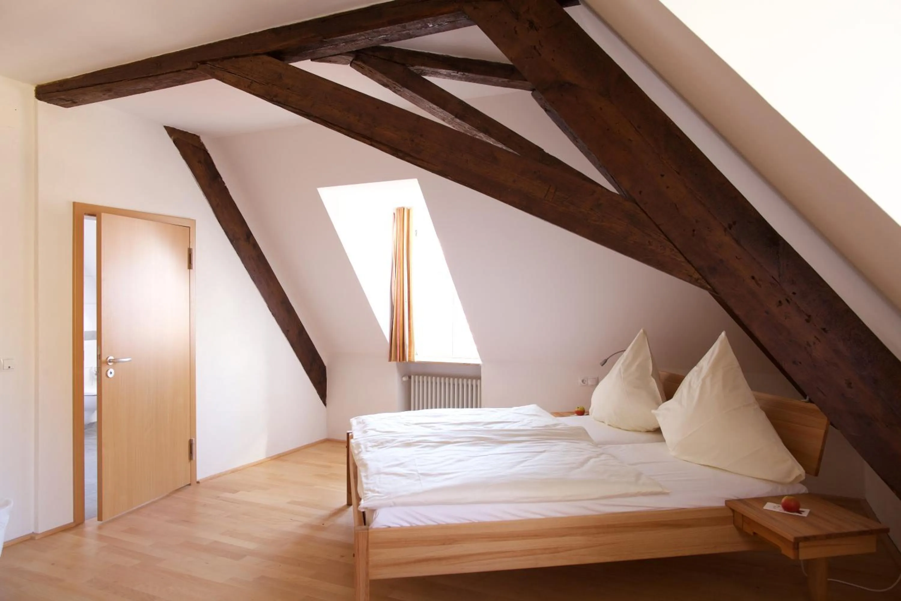 Photo of the whole room, Bed in Hotel & Café Ritter von Böhl