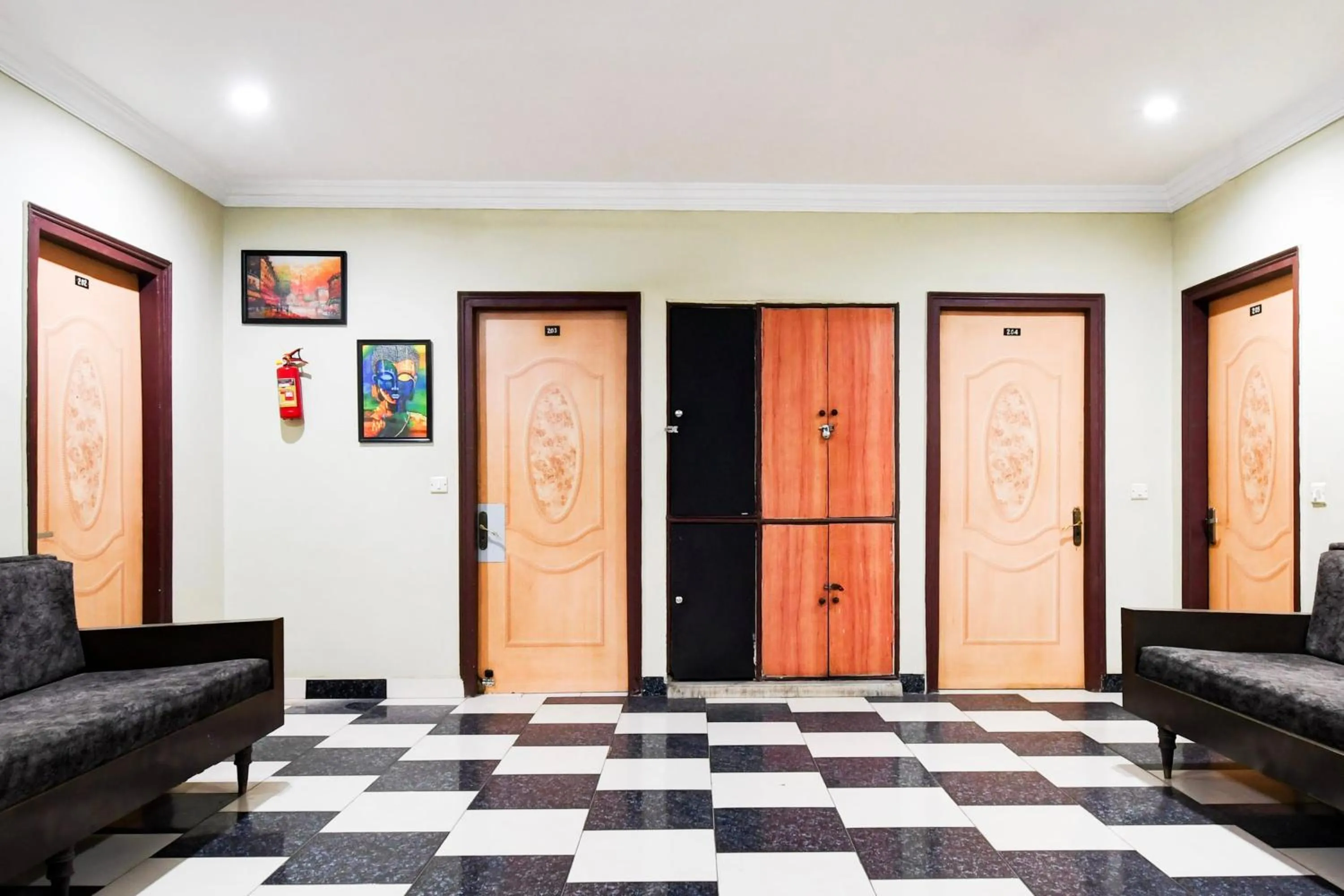 Lobby or reception in Hotel O Raipur Railway Station Formerly Hotel Okasu