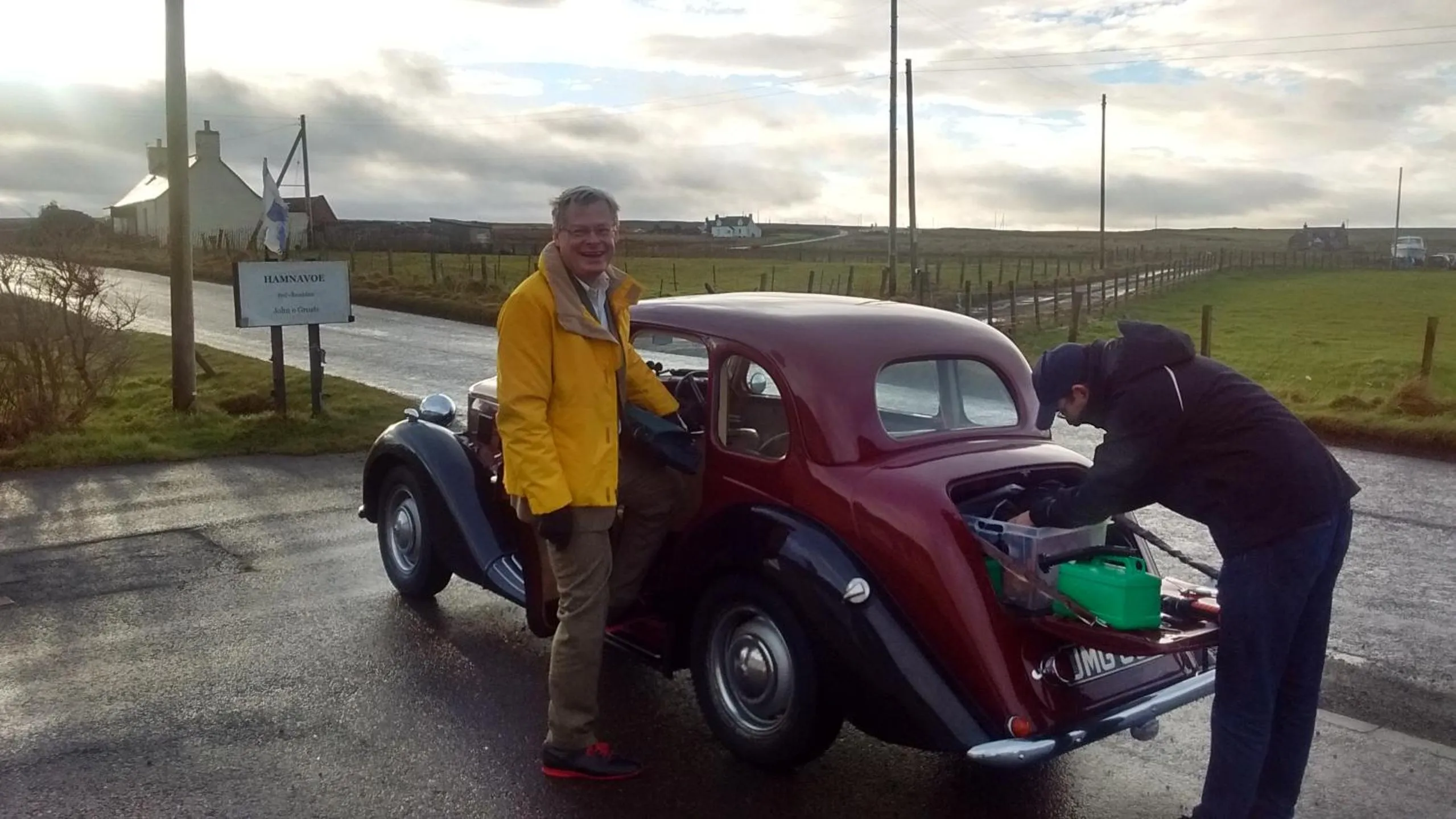 People in Hamnavoe John o Groats Hostel