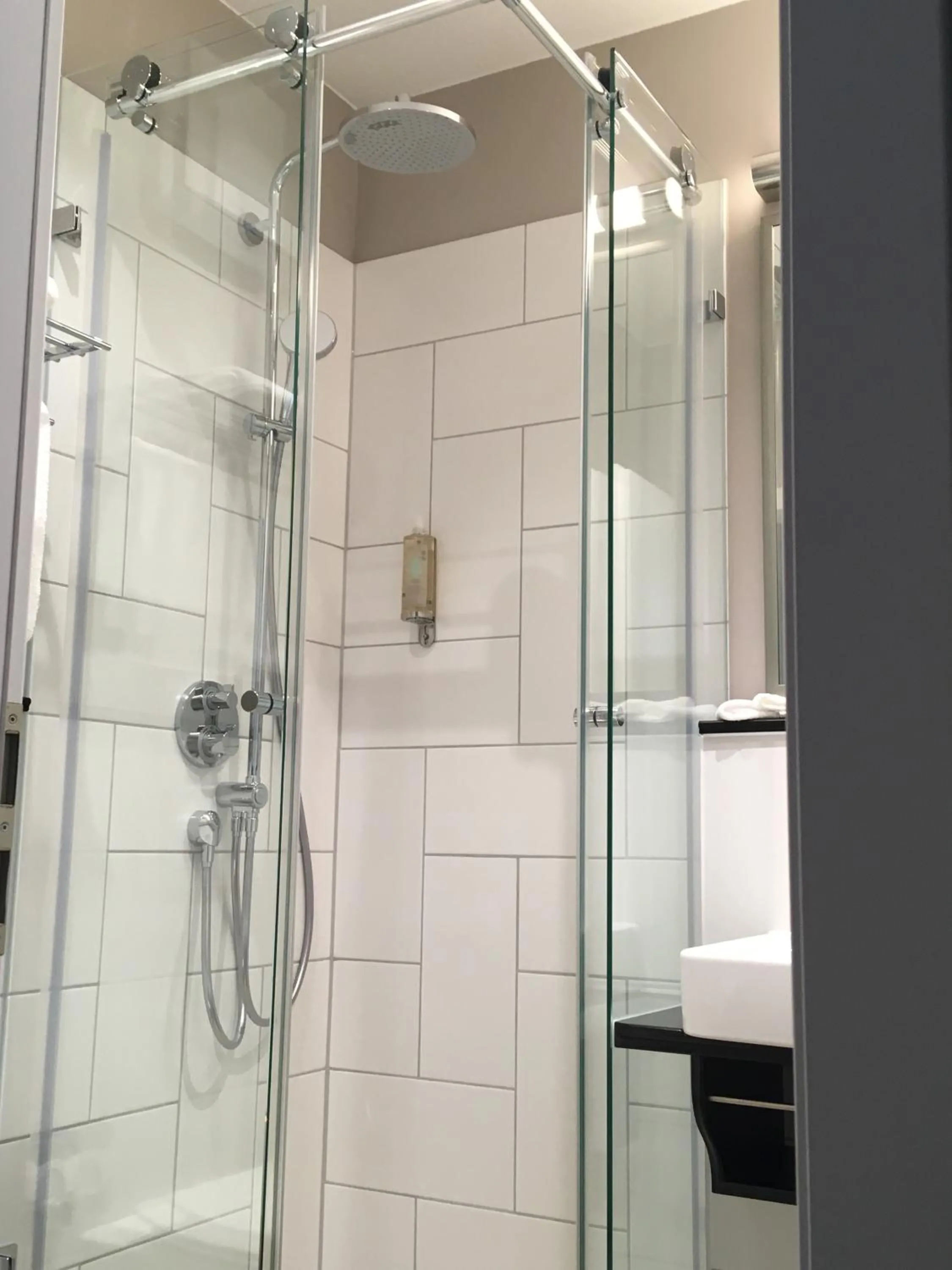 Bathroom in Jugendstilhotel Trifels