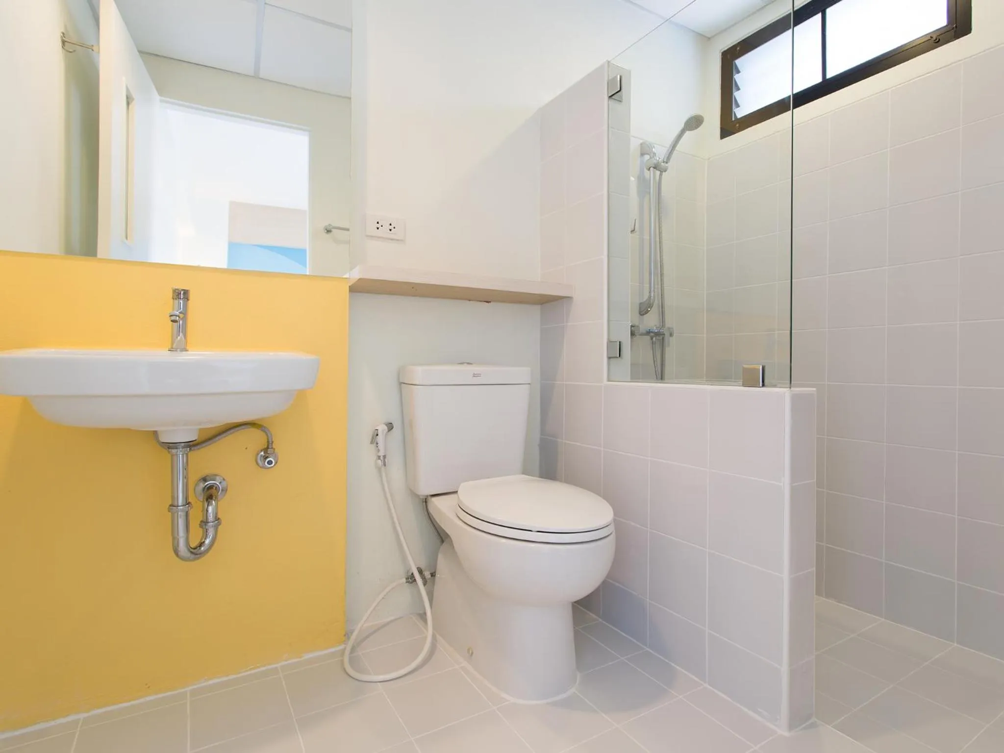 Bathroom in HOP INN Chumphon