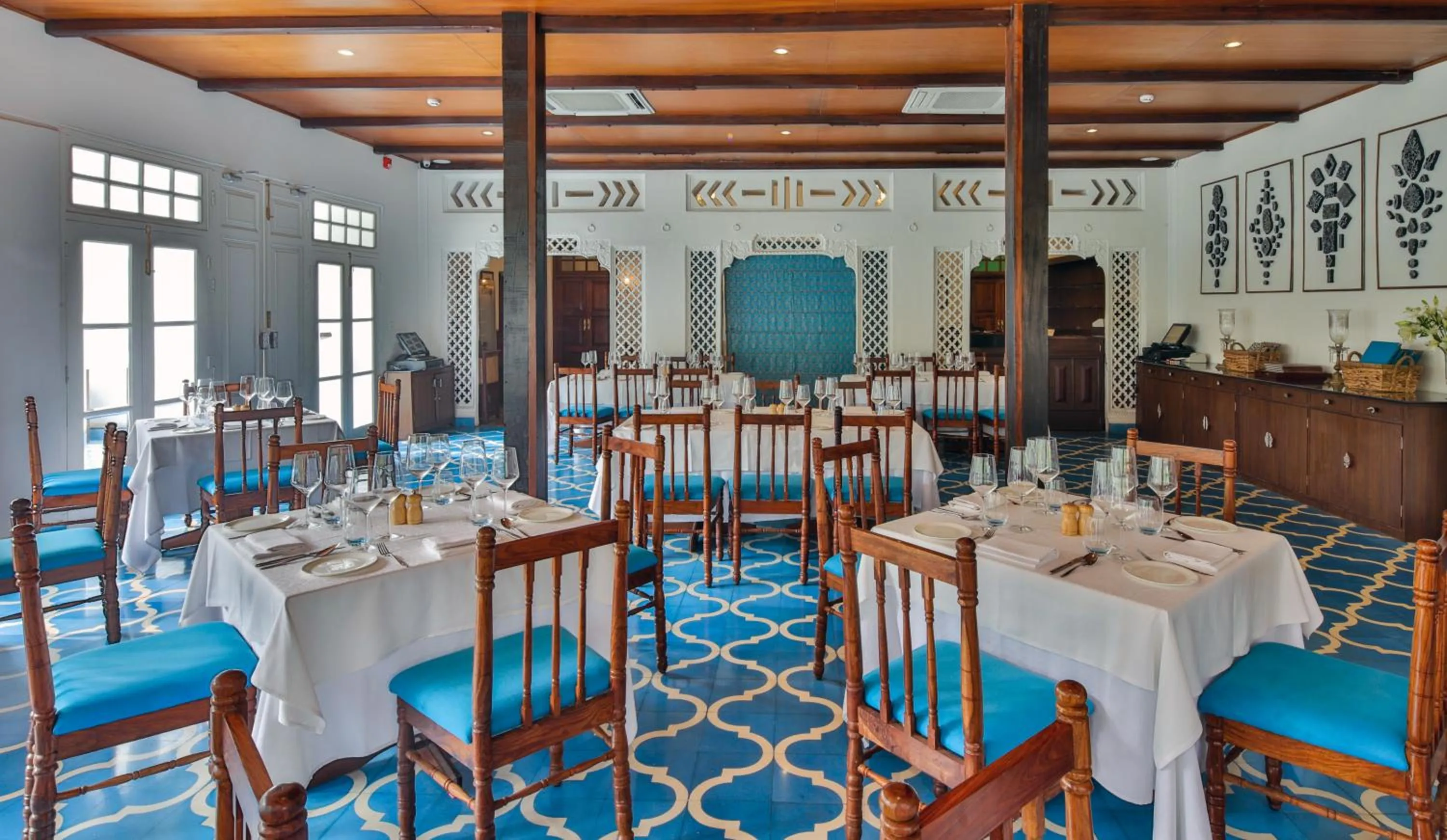 Breakfast in Saraca Hotel Lucknow