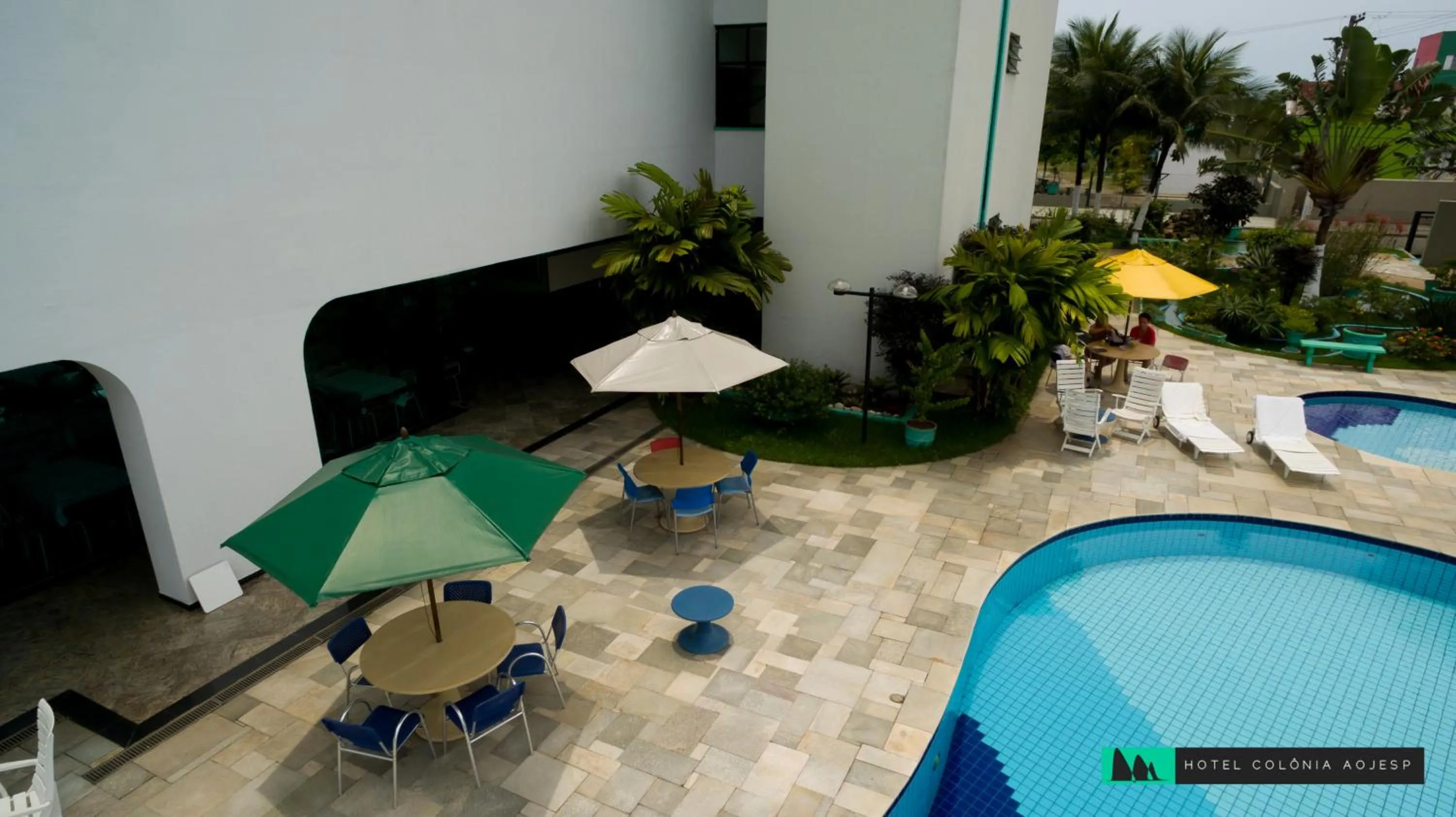 Pool view in Hotel Aojesp