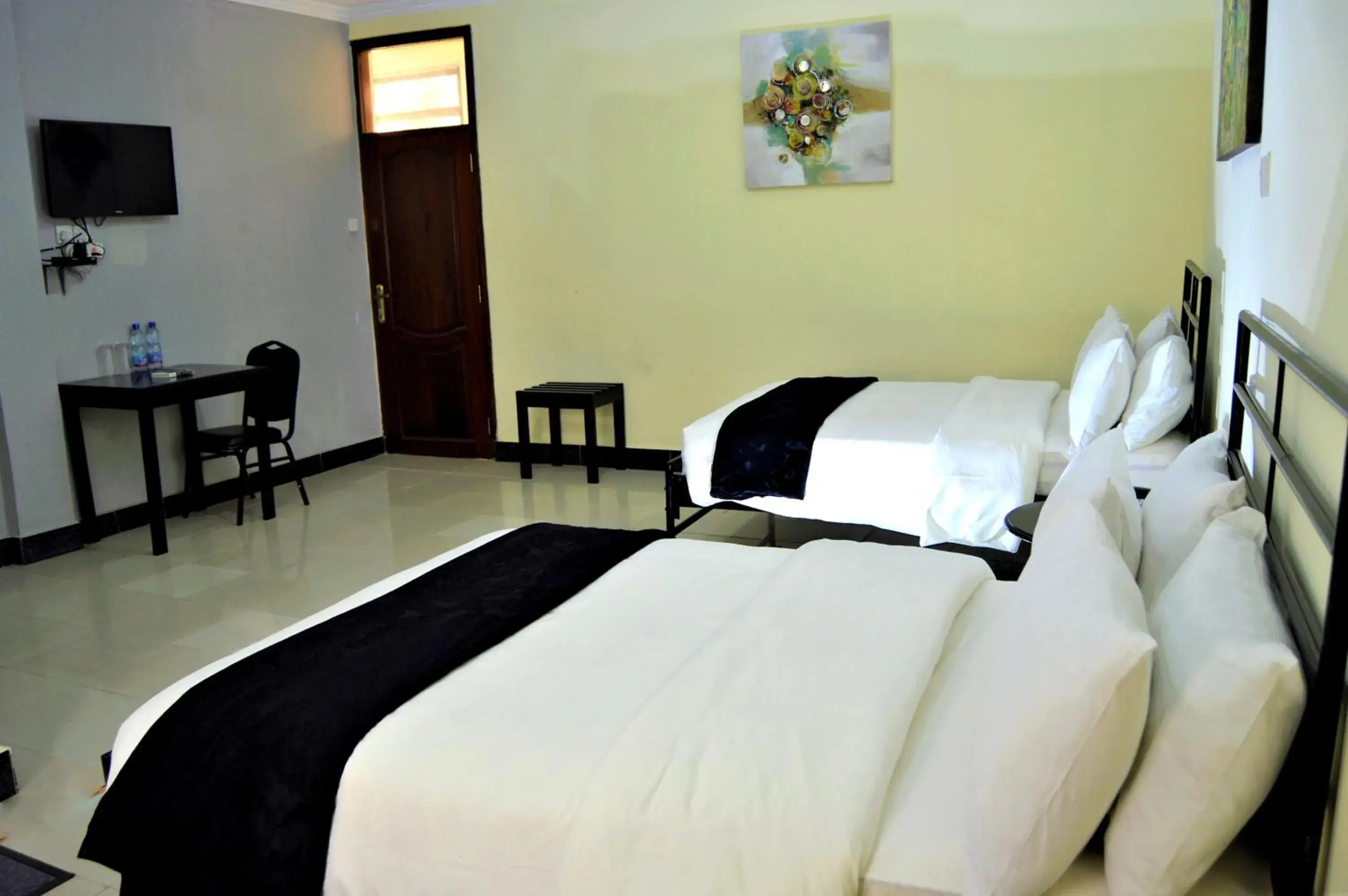 Standard Triple Room in M Hotel Standard Triple Room in M Hotel