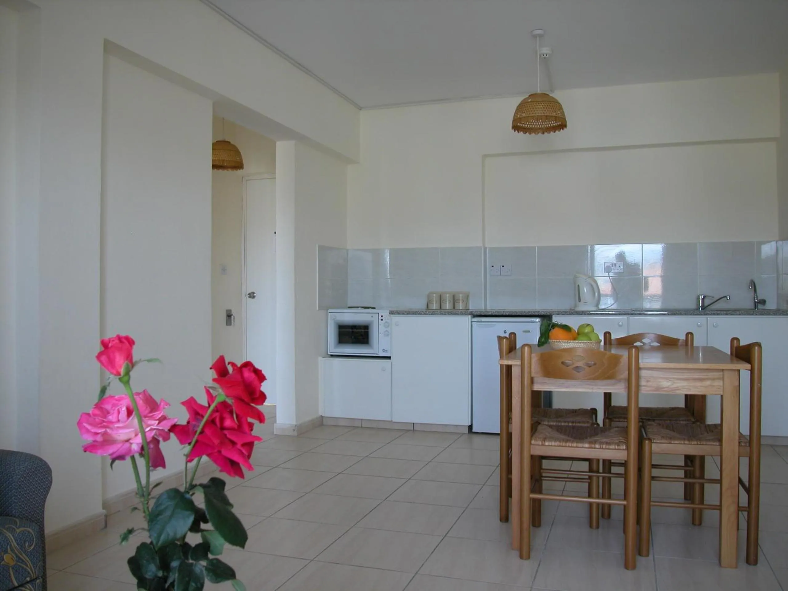Dining area in Mariela Hotel Apartments
