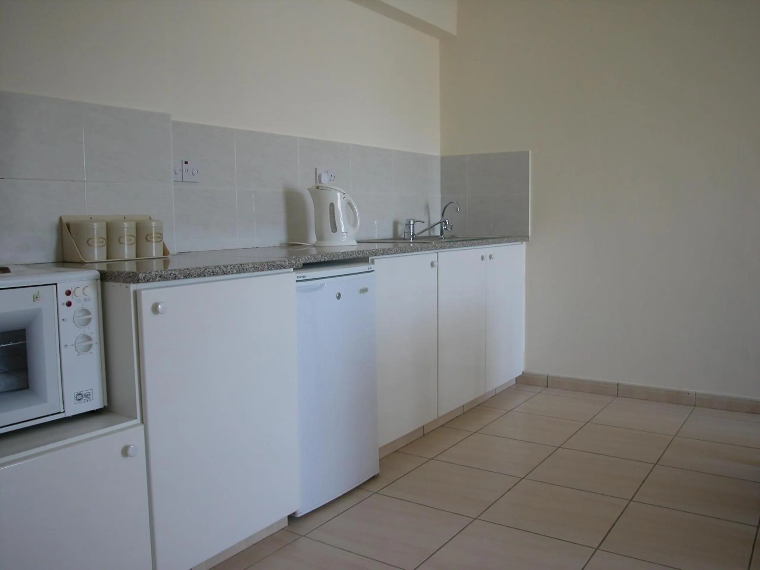 Mariela Hotel Apartments