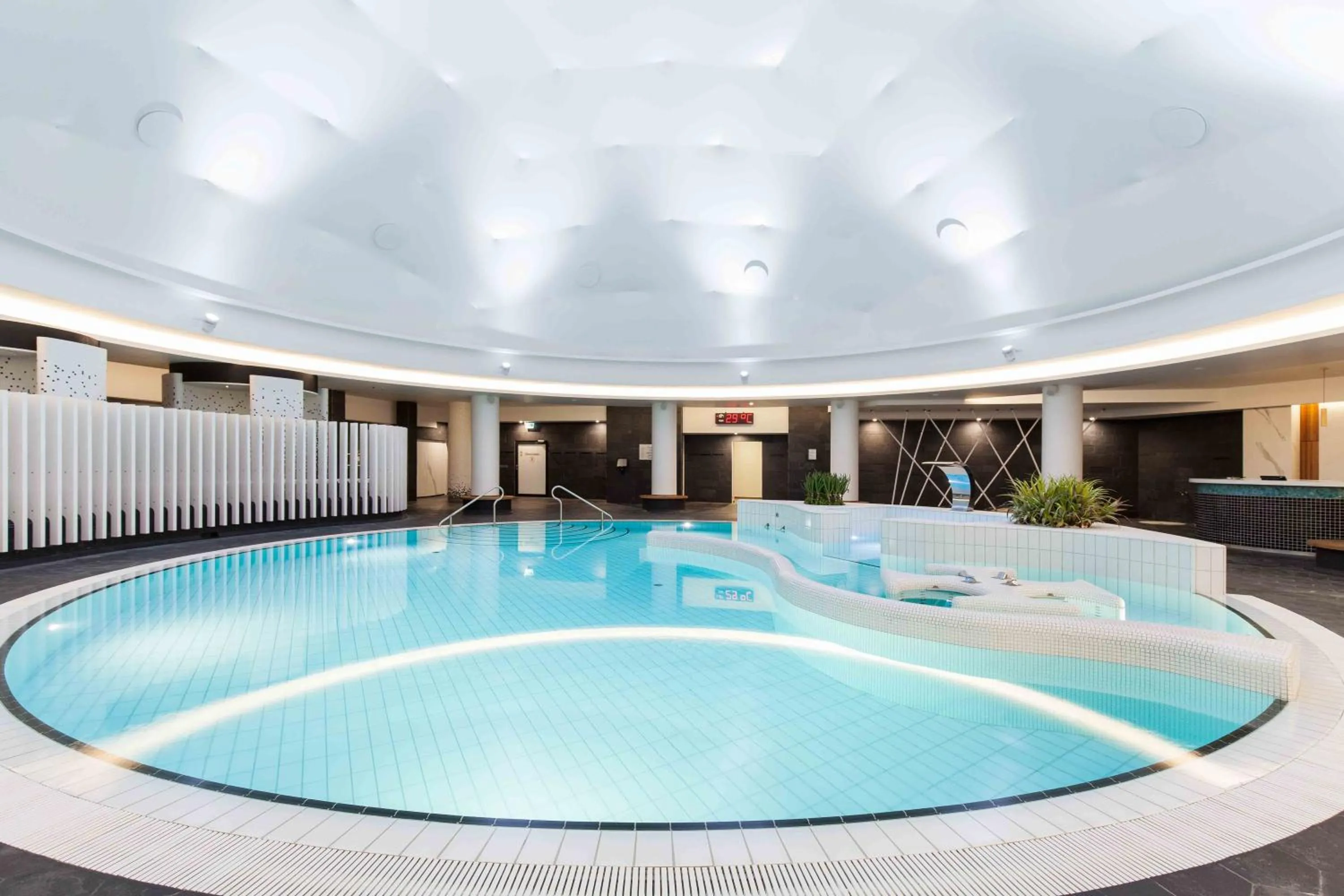Swimming pool in Vytautas Mineral SPA