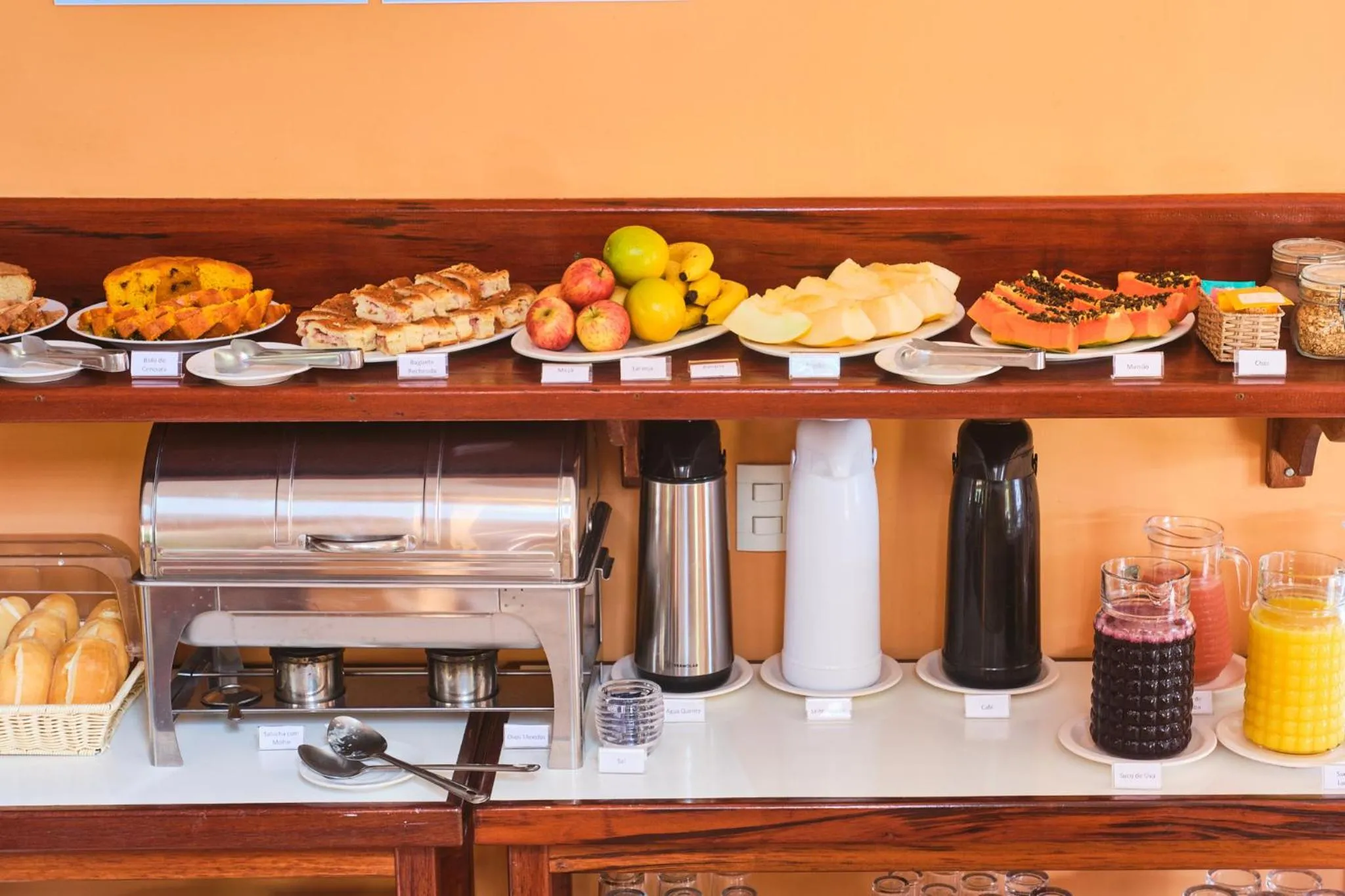 Breakfast in Pousada Recanto Montecarlo