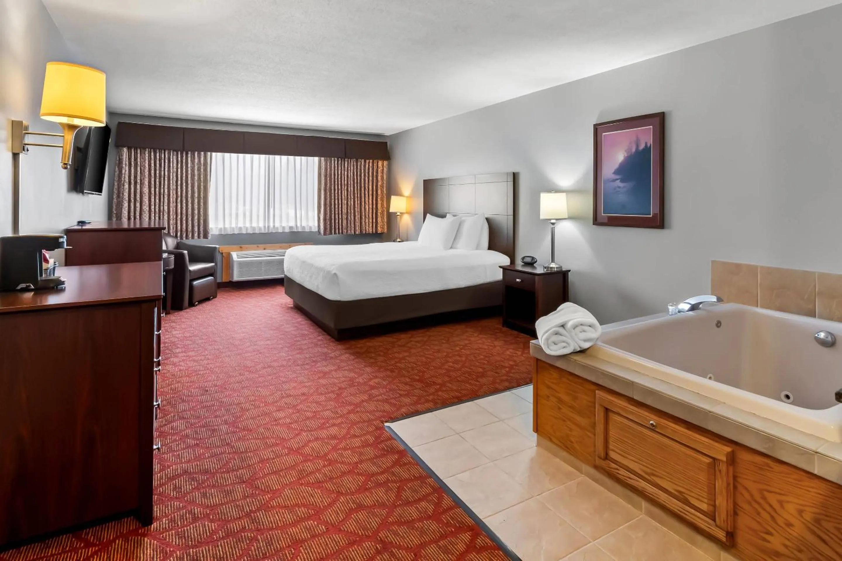 Bedroom, Bed in Quality Inn Superior - Duluth