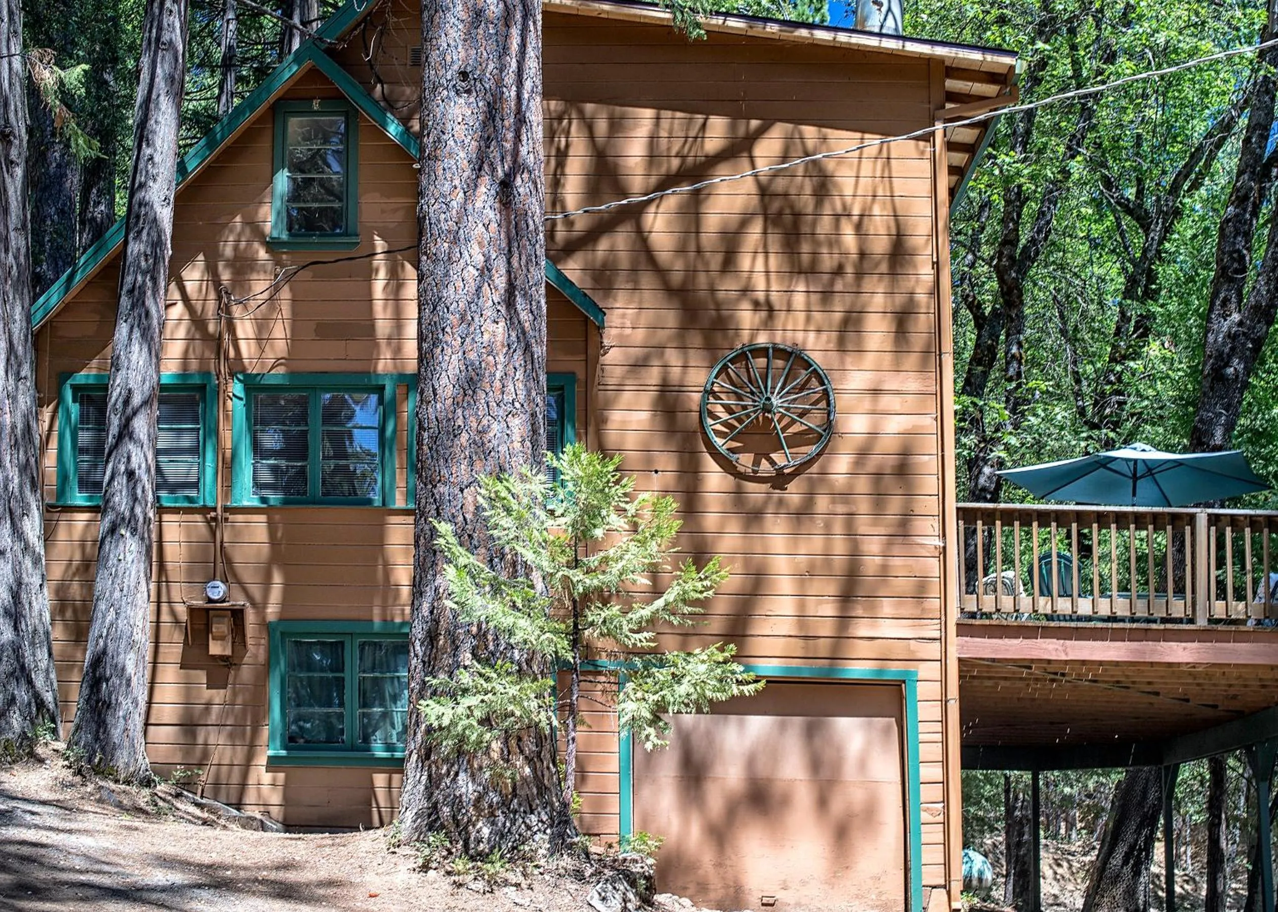 Property building in Lazy Z Resort