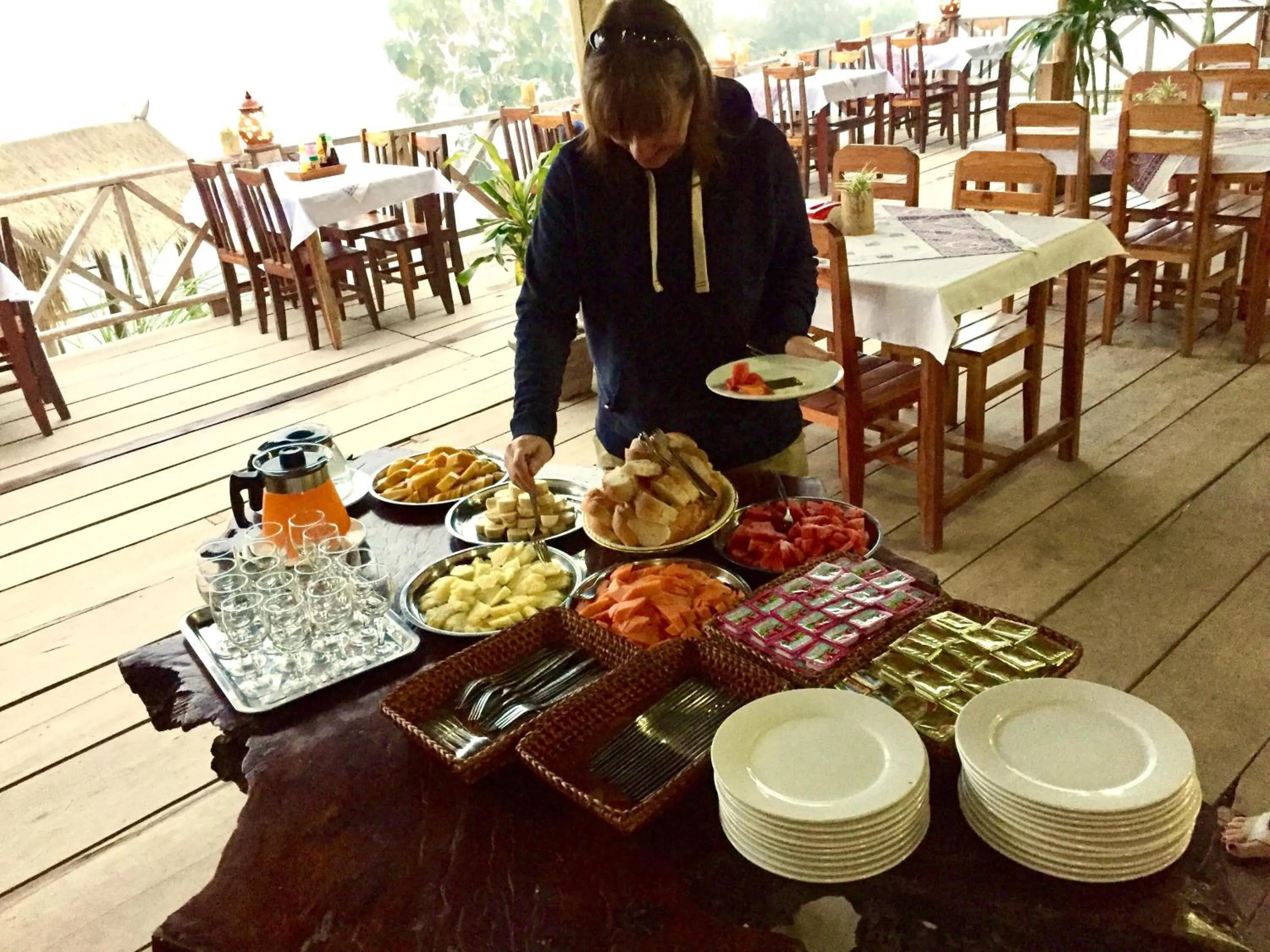 Restaurant/places to eat in BKC villa