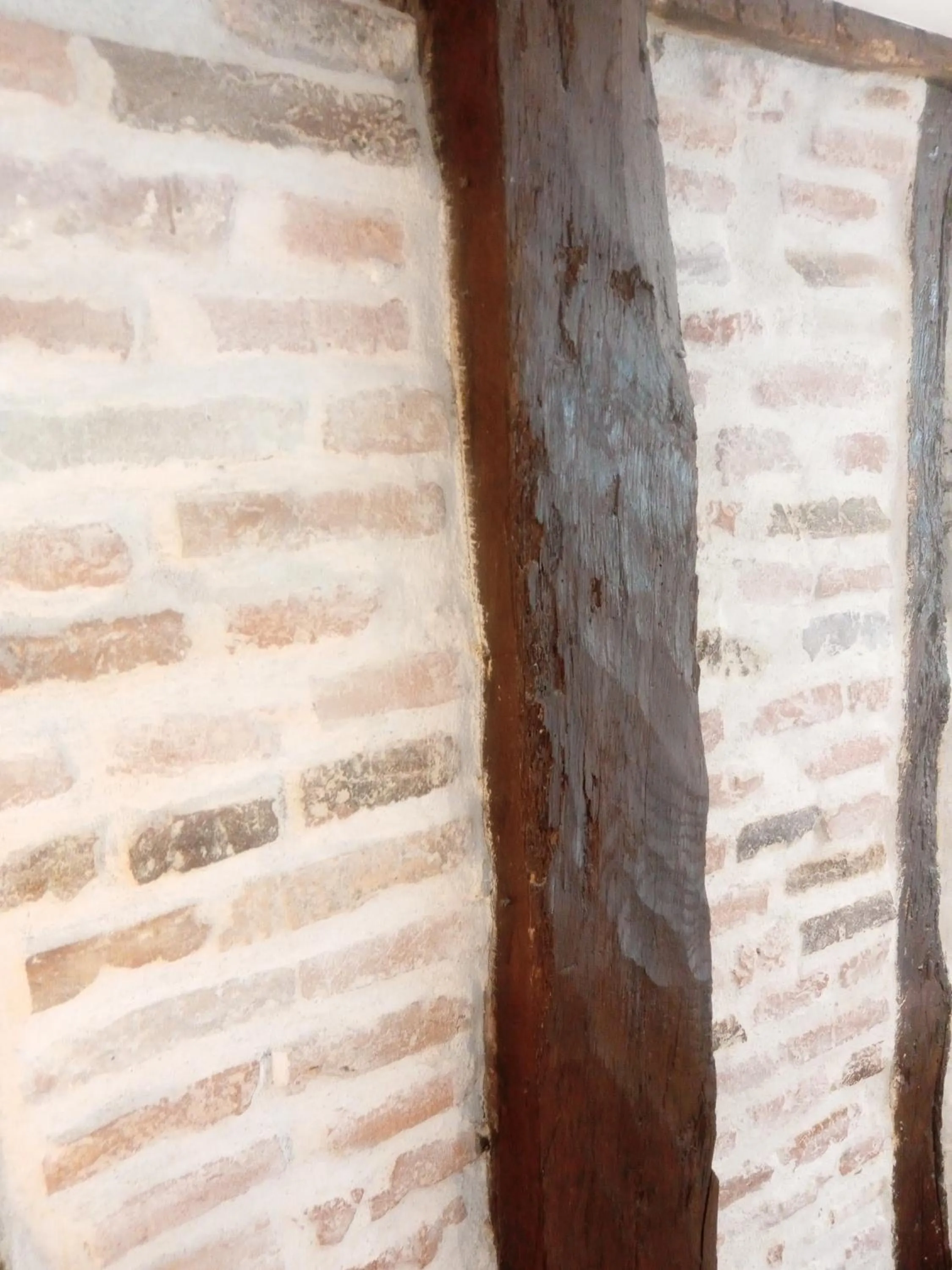 Decorative detail in Les Charmilles