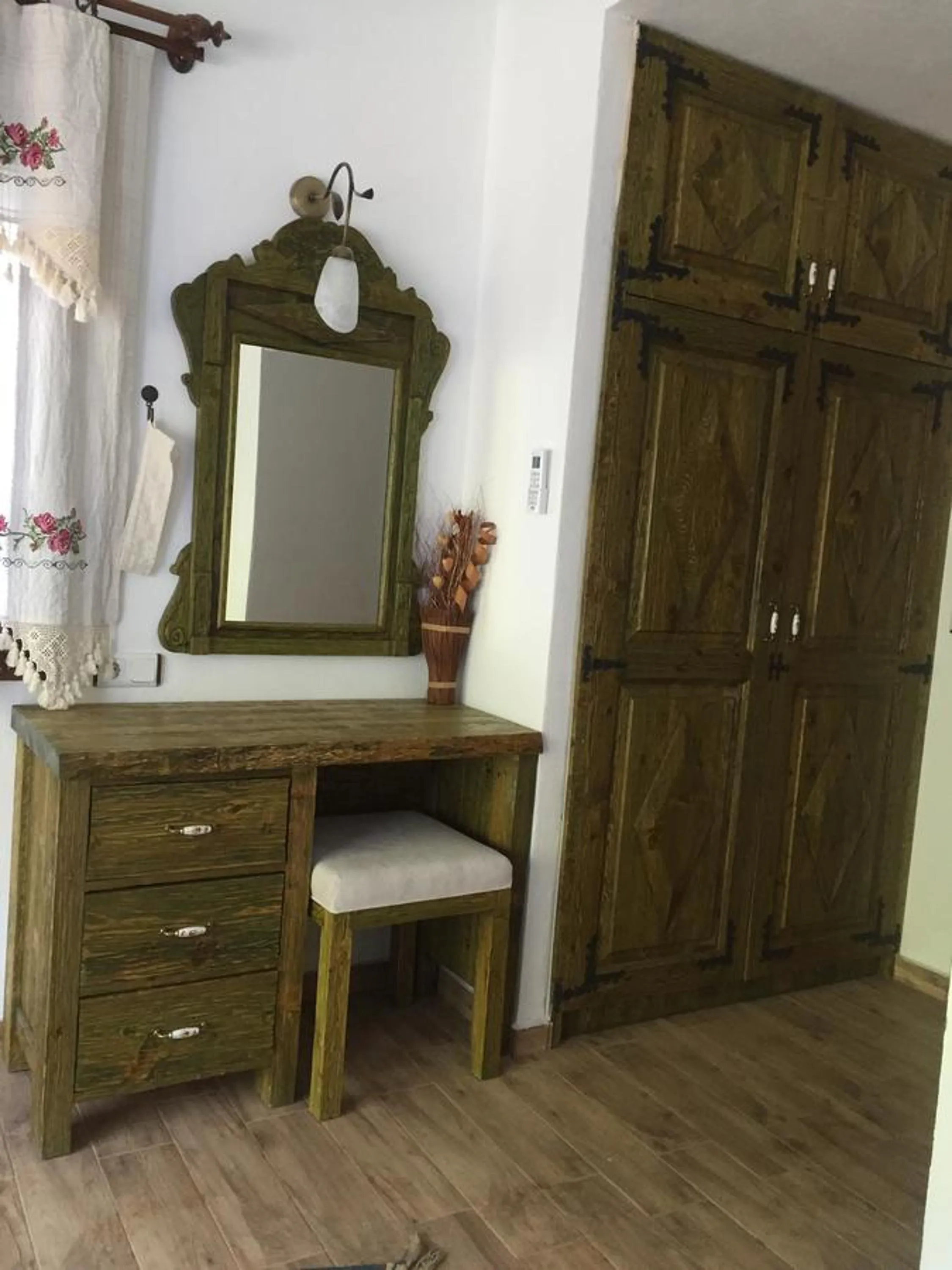 wardrobe in Pyramid Boutique Hotel