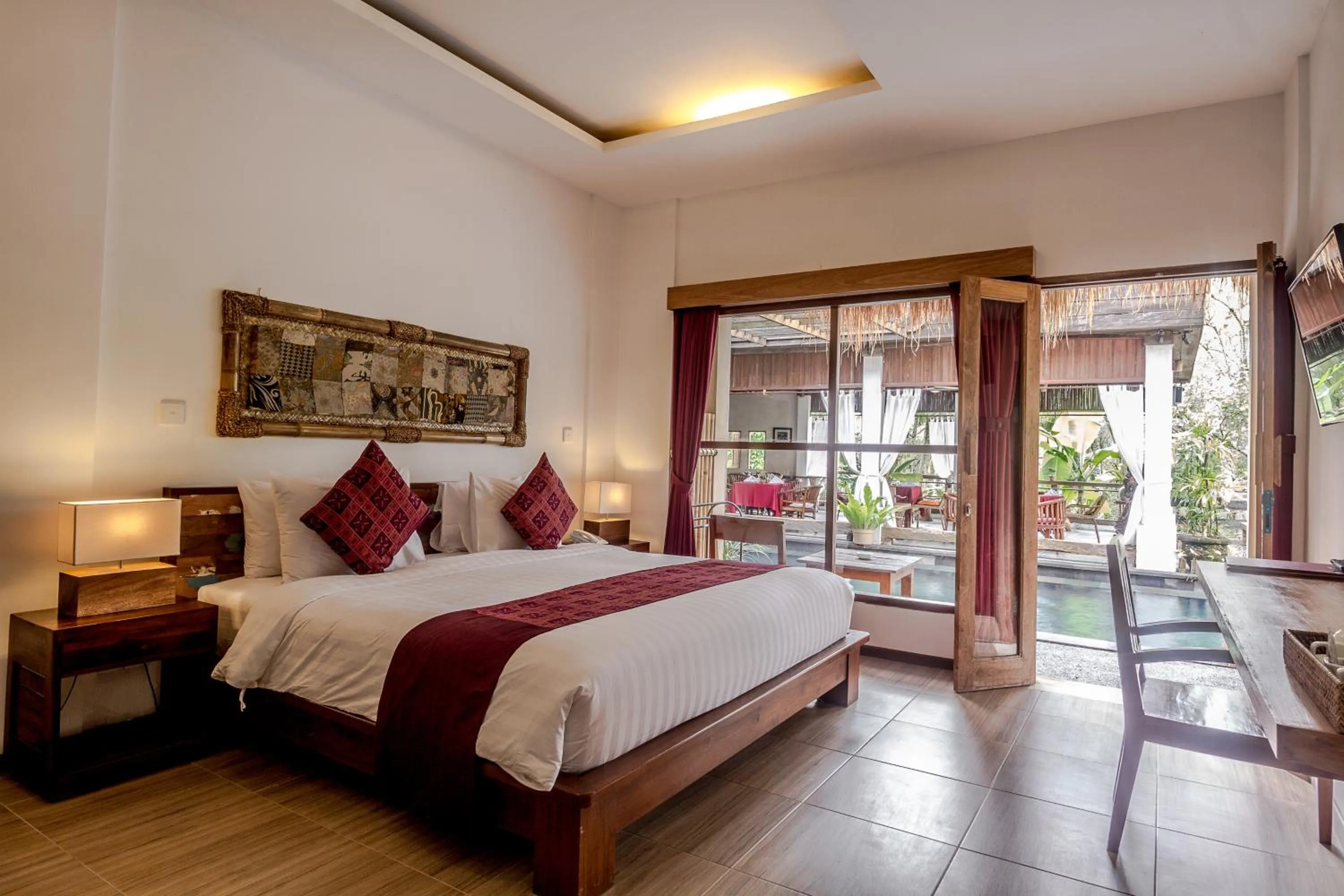 Bed in Alam Sembuwuk Ubud