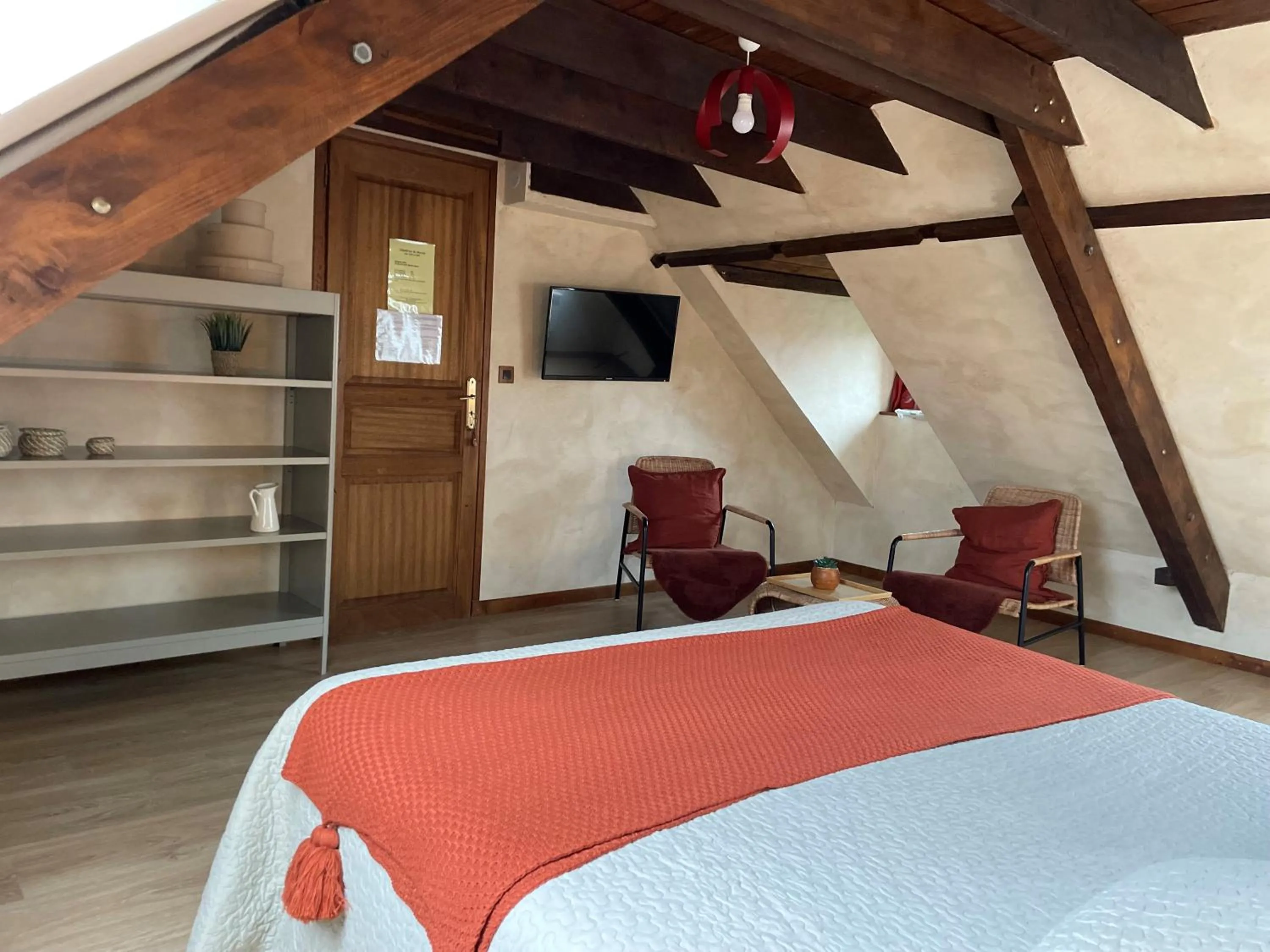 Bed in Chambres Du Marais