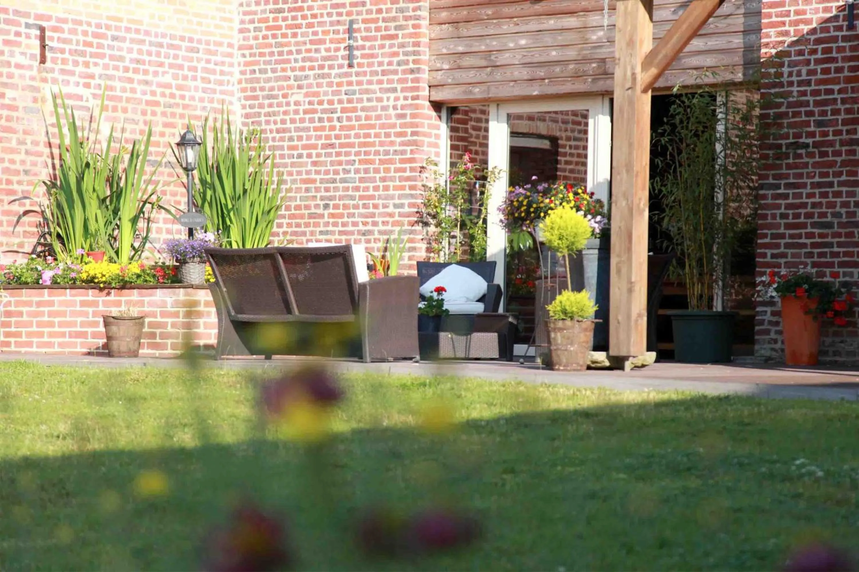 Property building in Chambres Du Marais