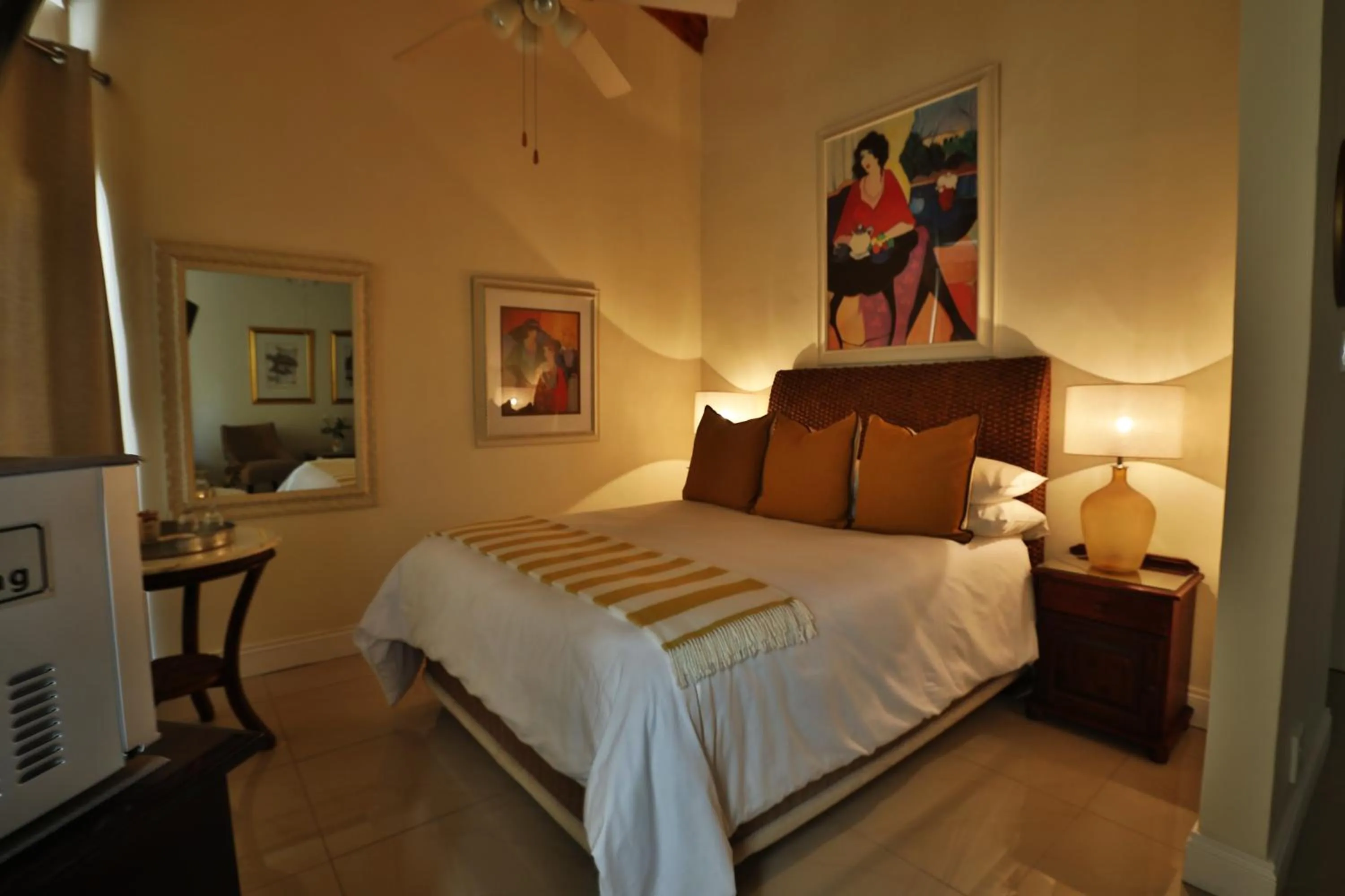 Bedroom, Bed in Andante Lodge